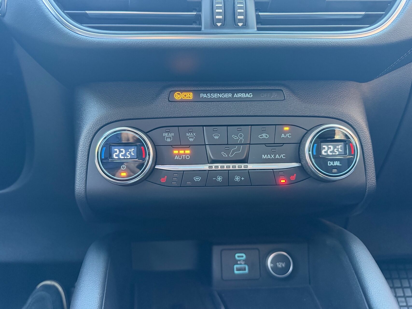 Billede af Ford Kuga 2,5 Plugin-hybrid Vignale CVT 225HK 5d Trinl. Gear