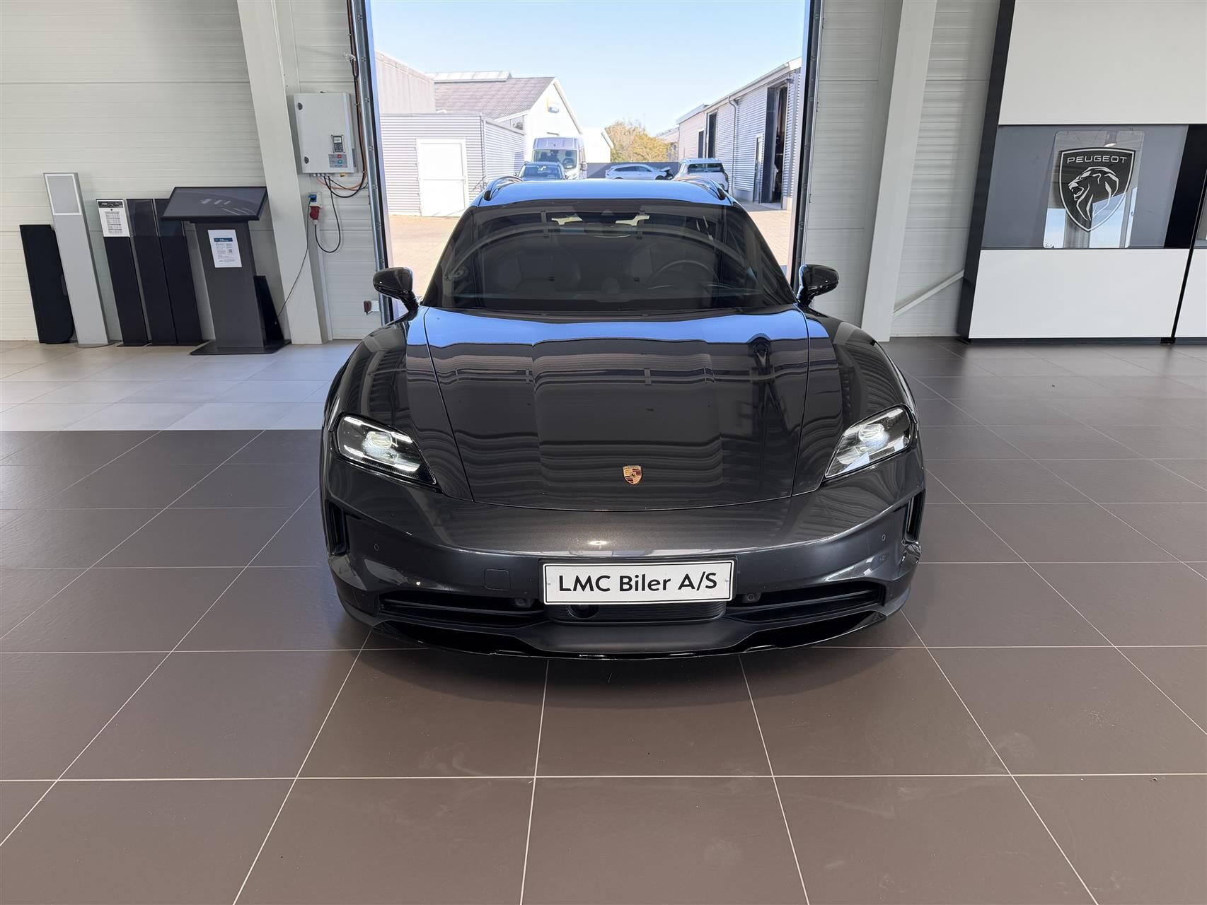 Billede af Porsche Taycan 4 Cross Turismo EL 4x4 435HK Stc Aut.