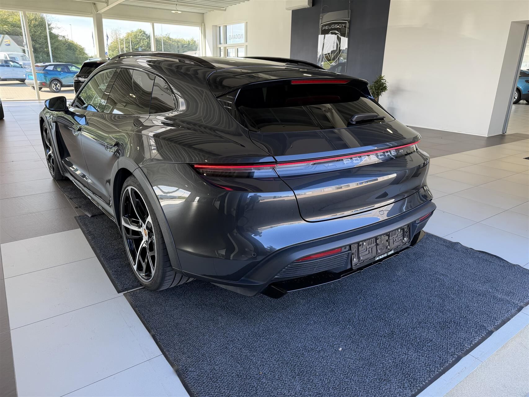 Billede af Porsche Taycan 4 Cross Turismo EL 4x4 435HK Stc Aut.