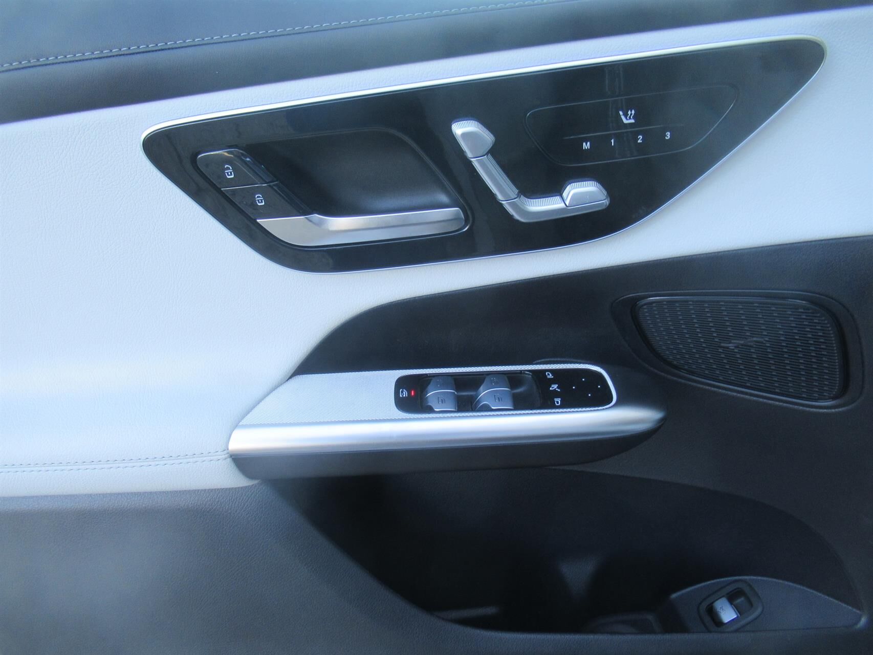 Billede af Mercedes-Benz GLC300 d 2,0 D AMG Advanced Plus 4Matic 9G-Tronic 269HK 5d 9g Aut.