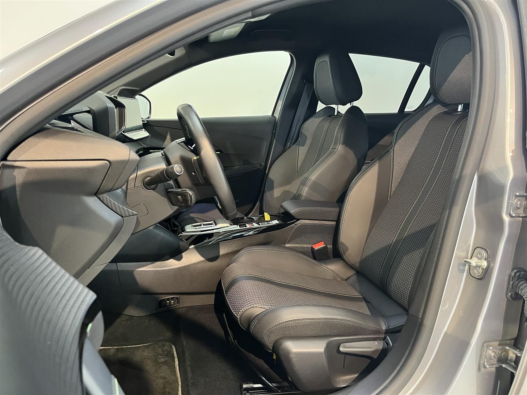 Billede af Peugeot e-208 EL GT 136HK 5d Aut.