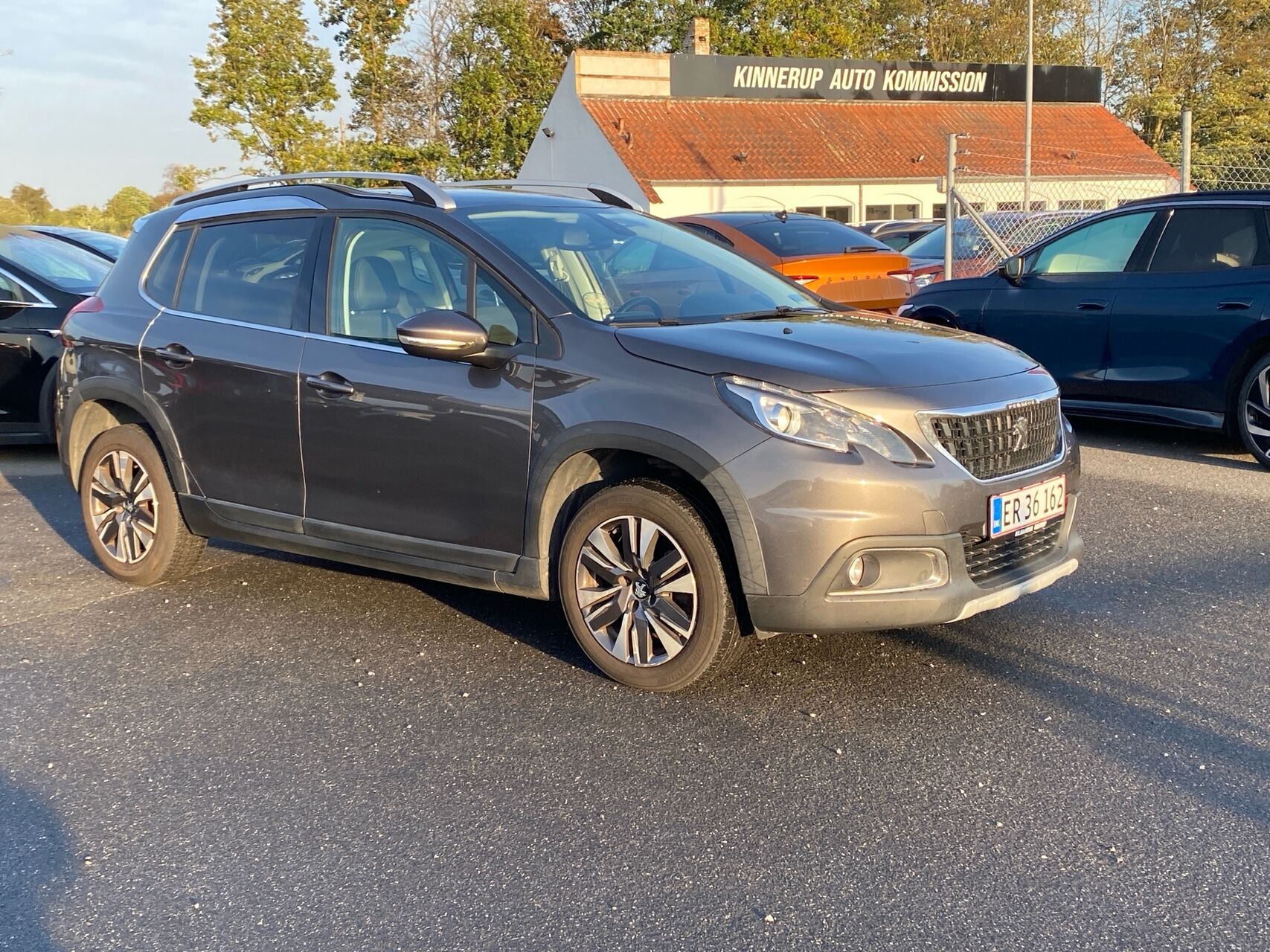 Billede af Peugeot 2008 1,2 e-THP Desire Sky 110HK 5d