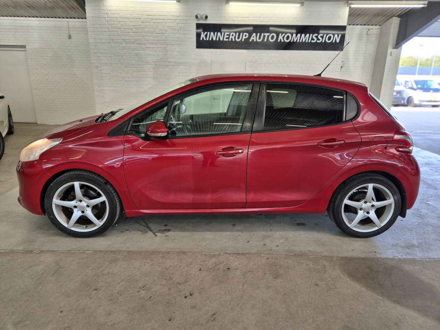 Billede af Peugeot 208 1,2 VTi Active Navi 82HK 5d
