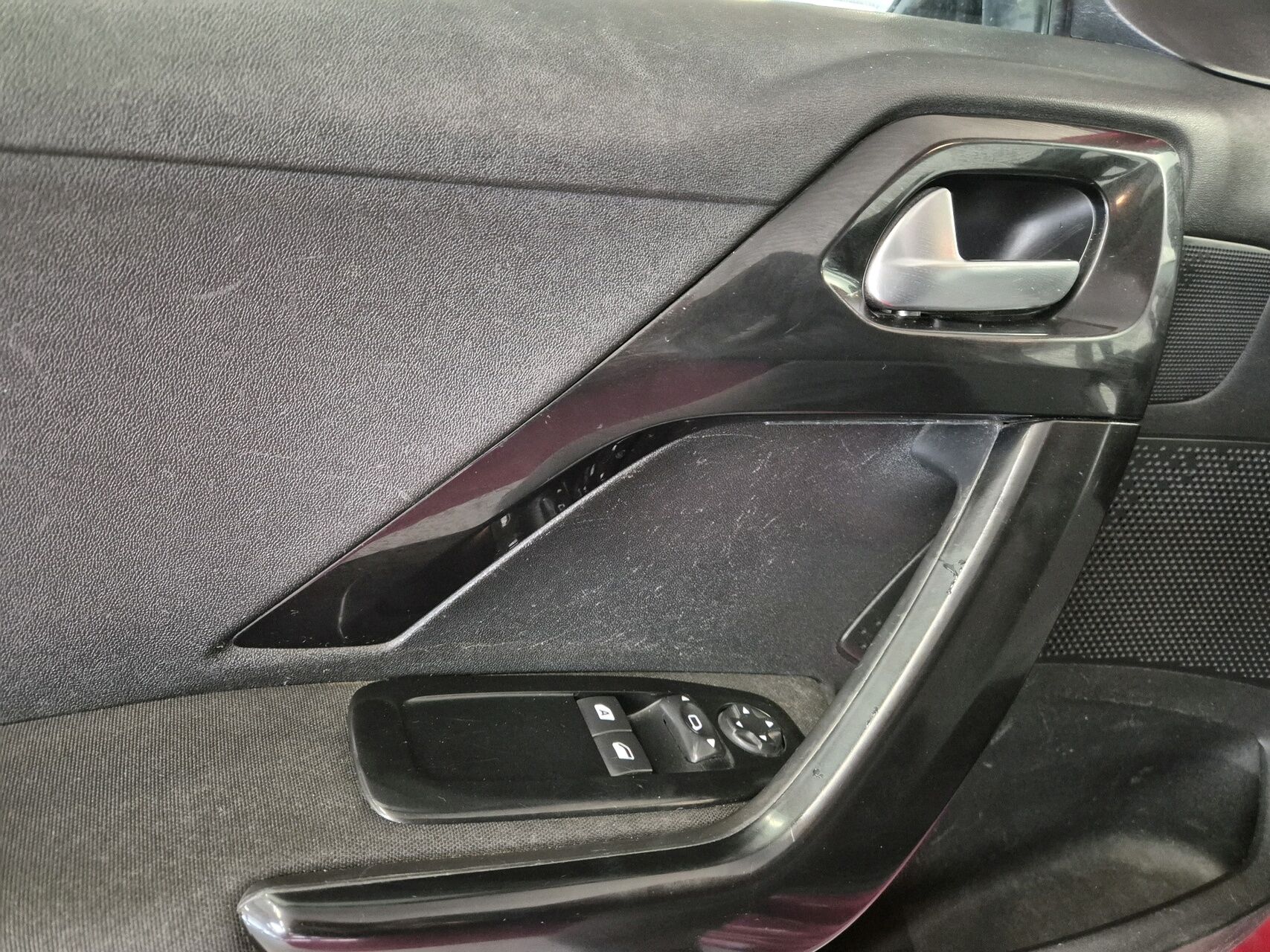 Billede af Peugeot 208 1,2 VTi Active Navi 82HK 5d