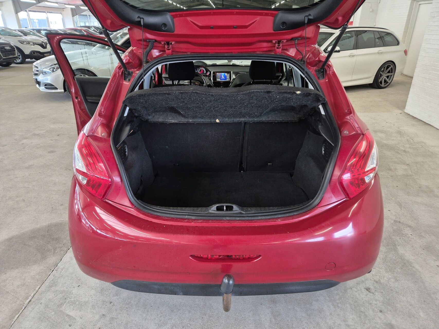 Billede af Peugeot 208 1,2 VTi Active Navi 82HK 5d