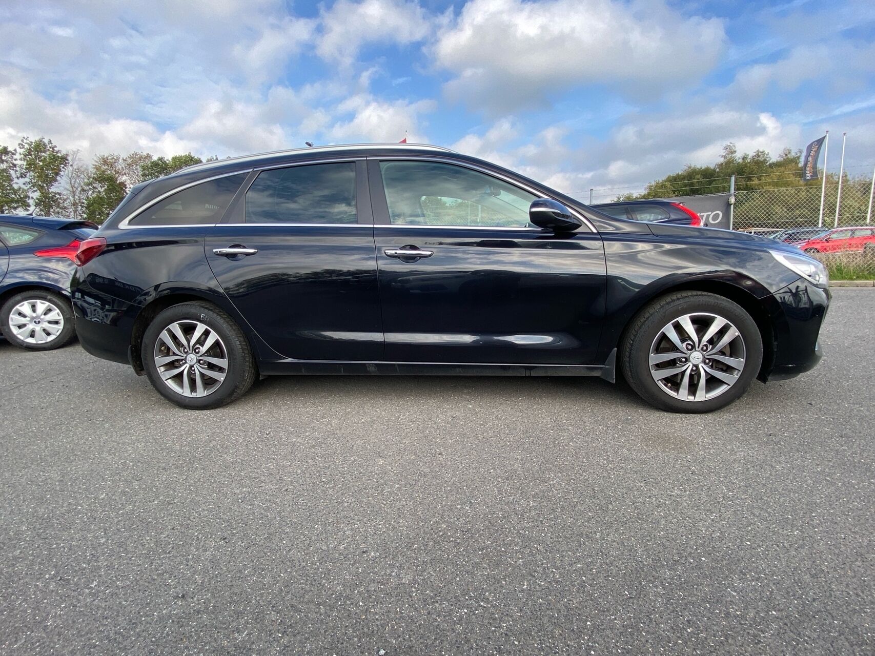 Billede af Hyundai i30 Cw 1,6 CRDi Premium 110HK Stc 6g