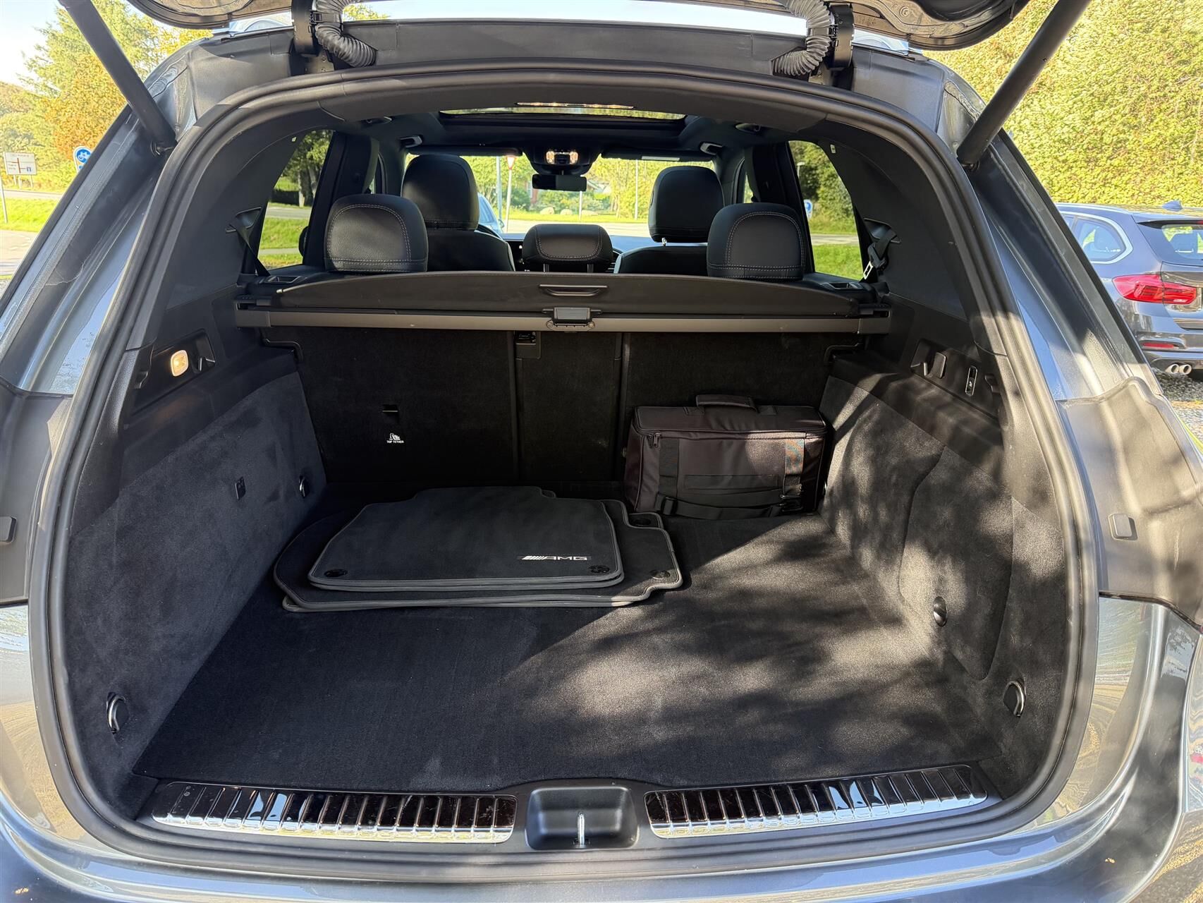 Billede af Mercedes-Benz GLE350 de 2,0 Plugin-hybrid 4Matic 9G-Tronic 320HK 5d 9g Aut.