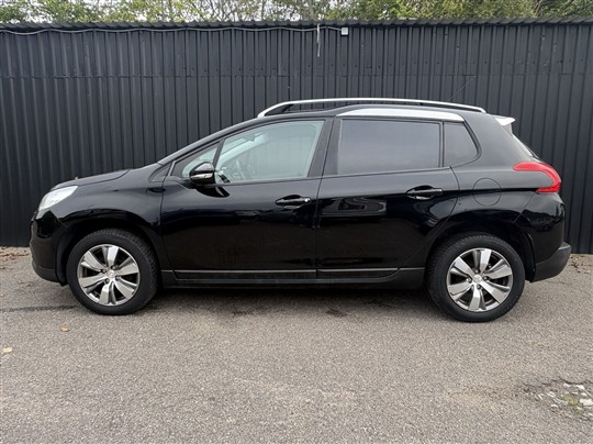 Peugeot 2008 1,2 VTi Active 82HK 5d