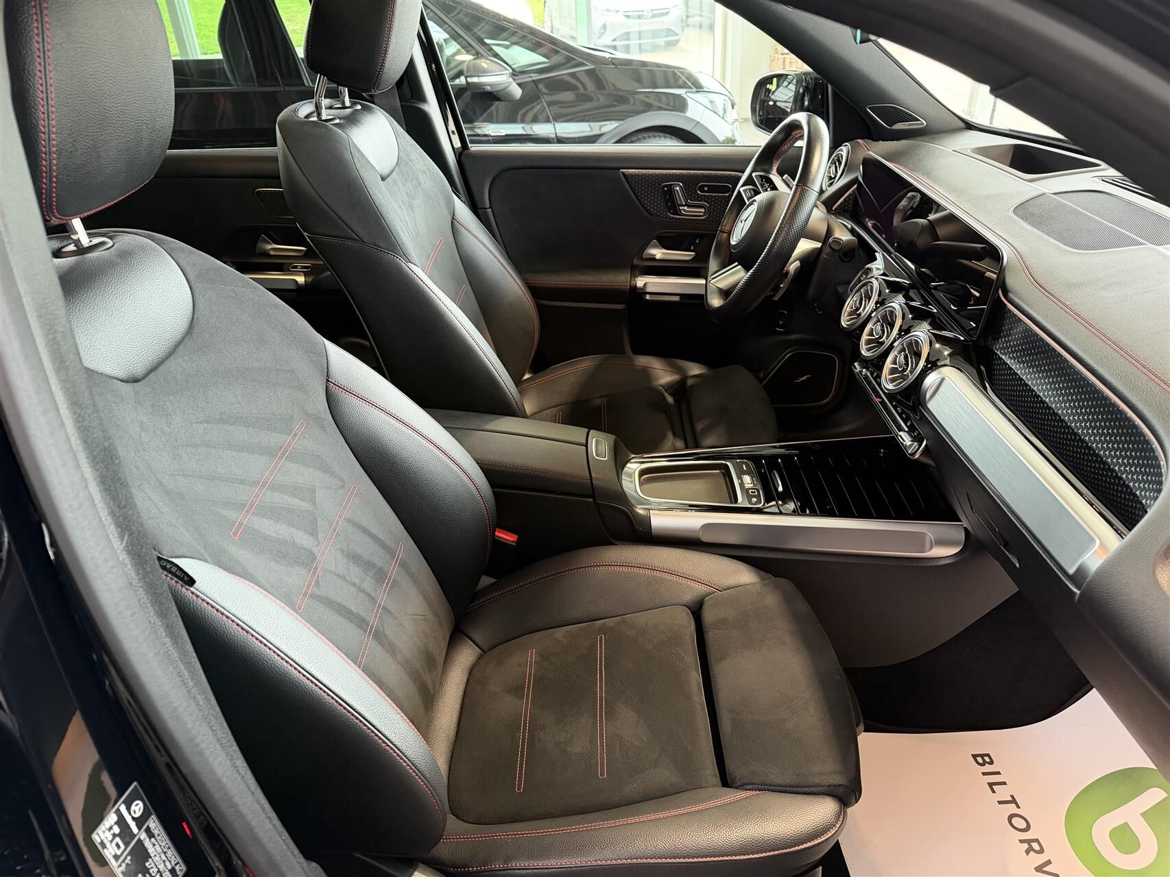 Billede af Mercedes-Benz EQB 250+ EL AMG Premium 190HK 5d Aut.