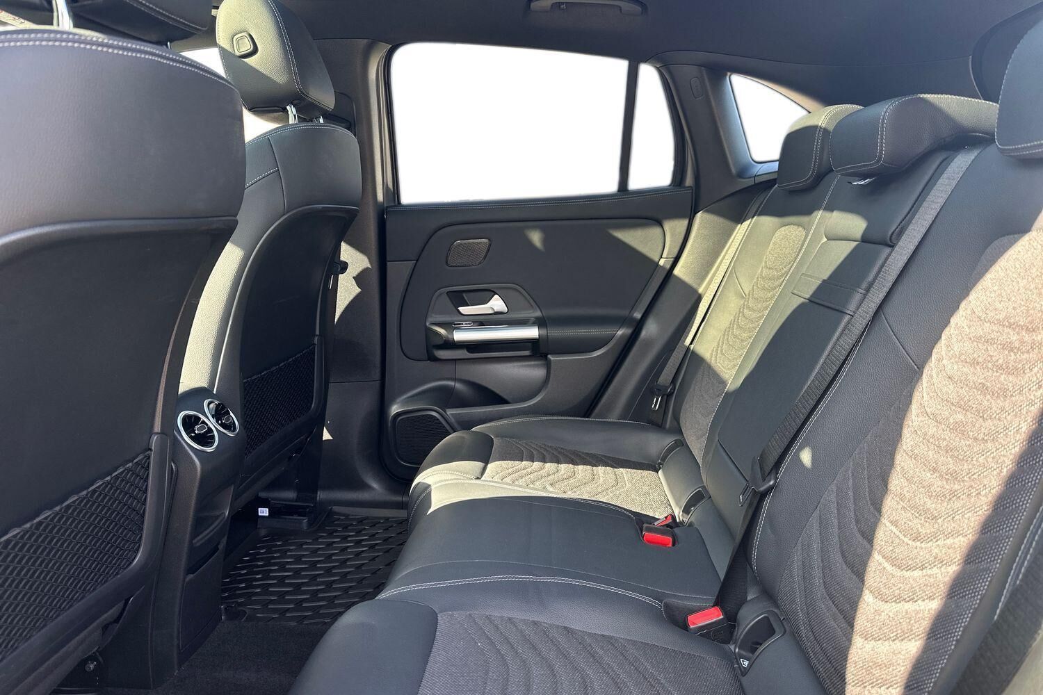 Billede af Mercedes-Benz EQA 250 EL 190HK 5d Aut.