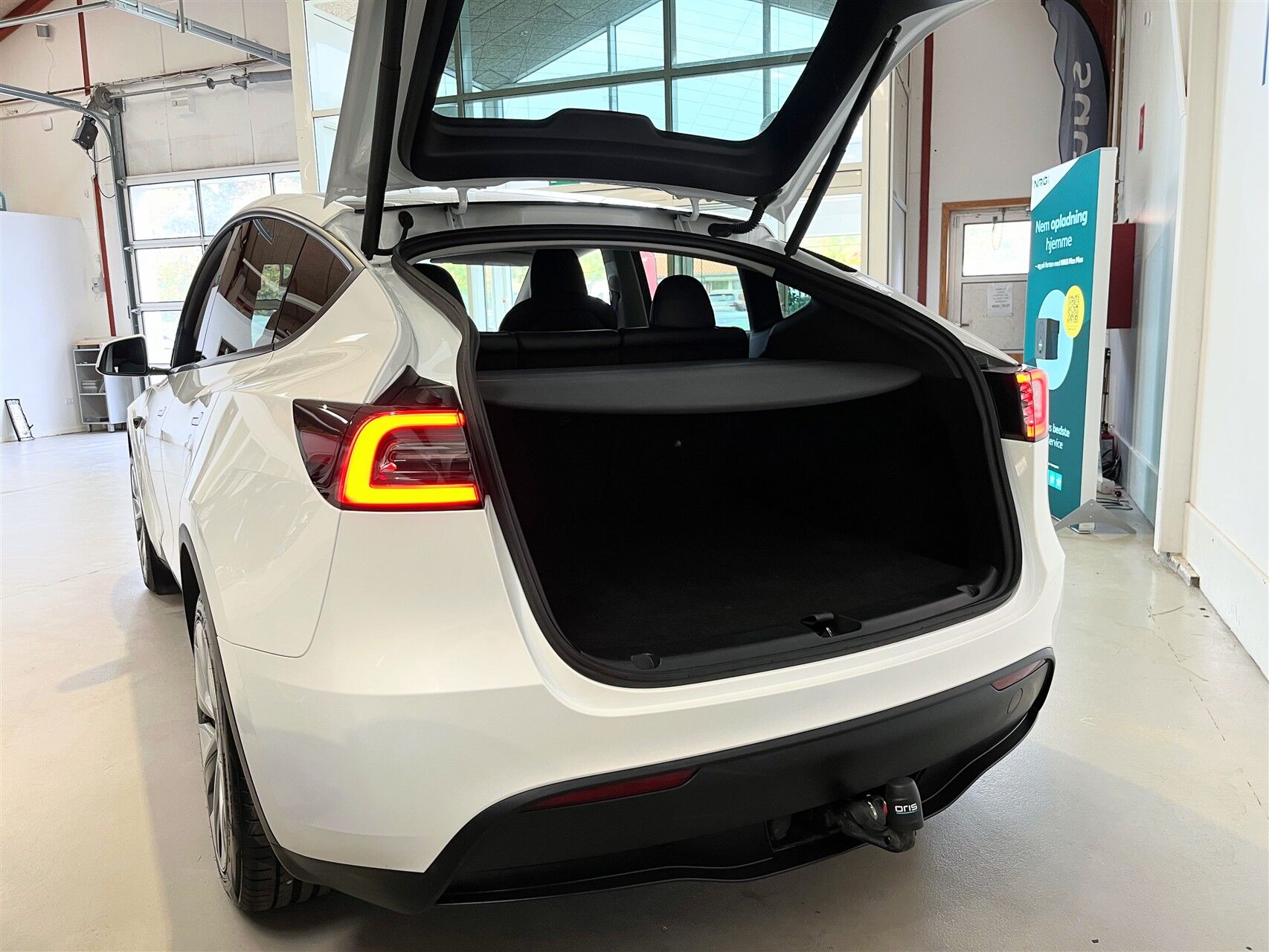 Billede af Tesla Model Y EL RWD 299HK 5d Aut.
