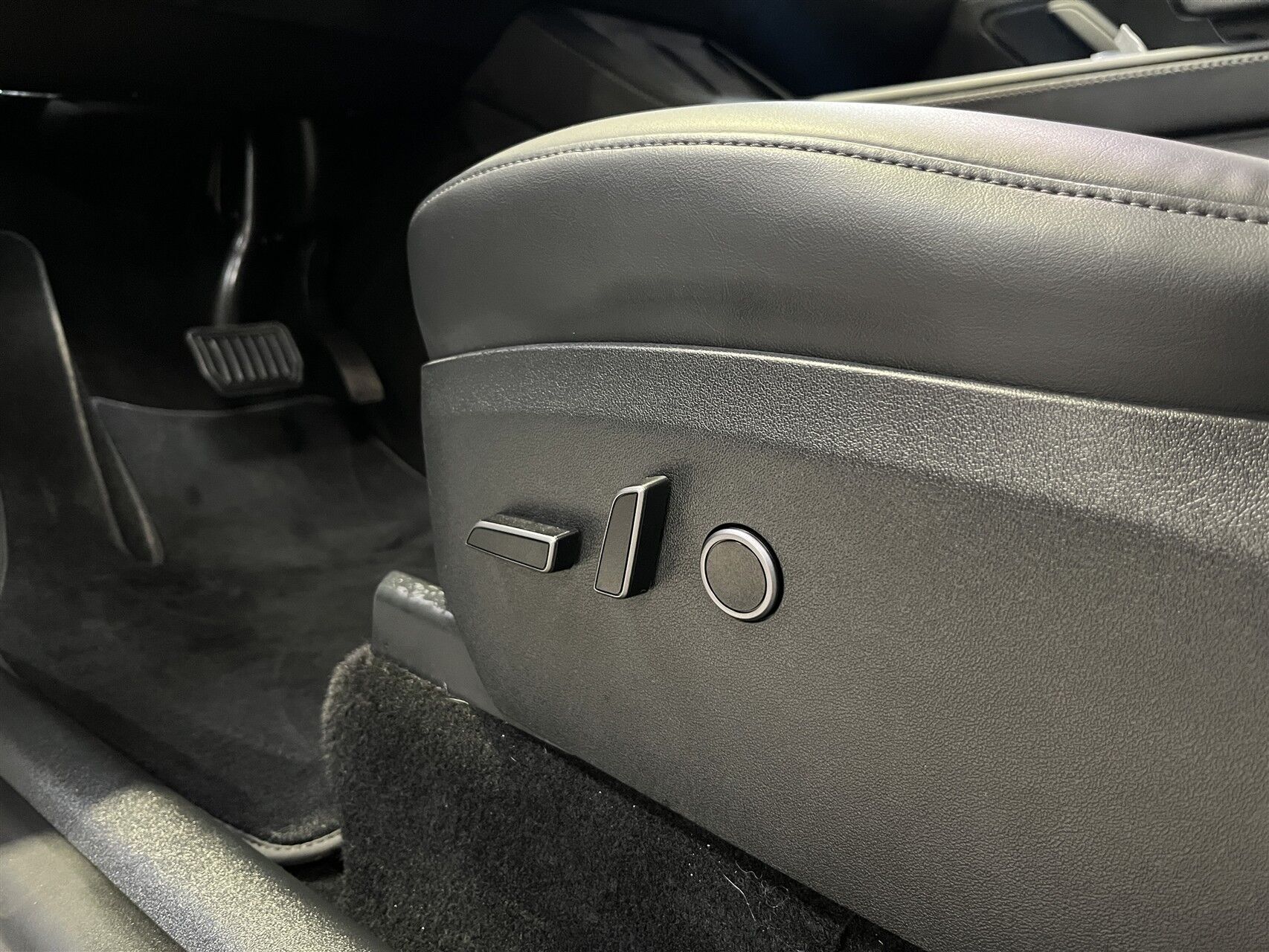 Billede af Tesla Model Y EL RWD 299HK 5d Aut.