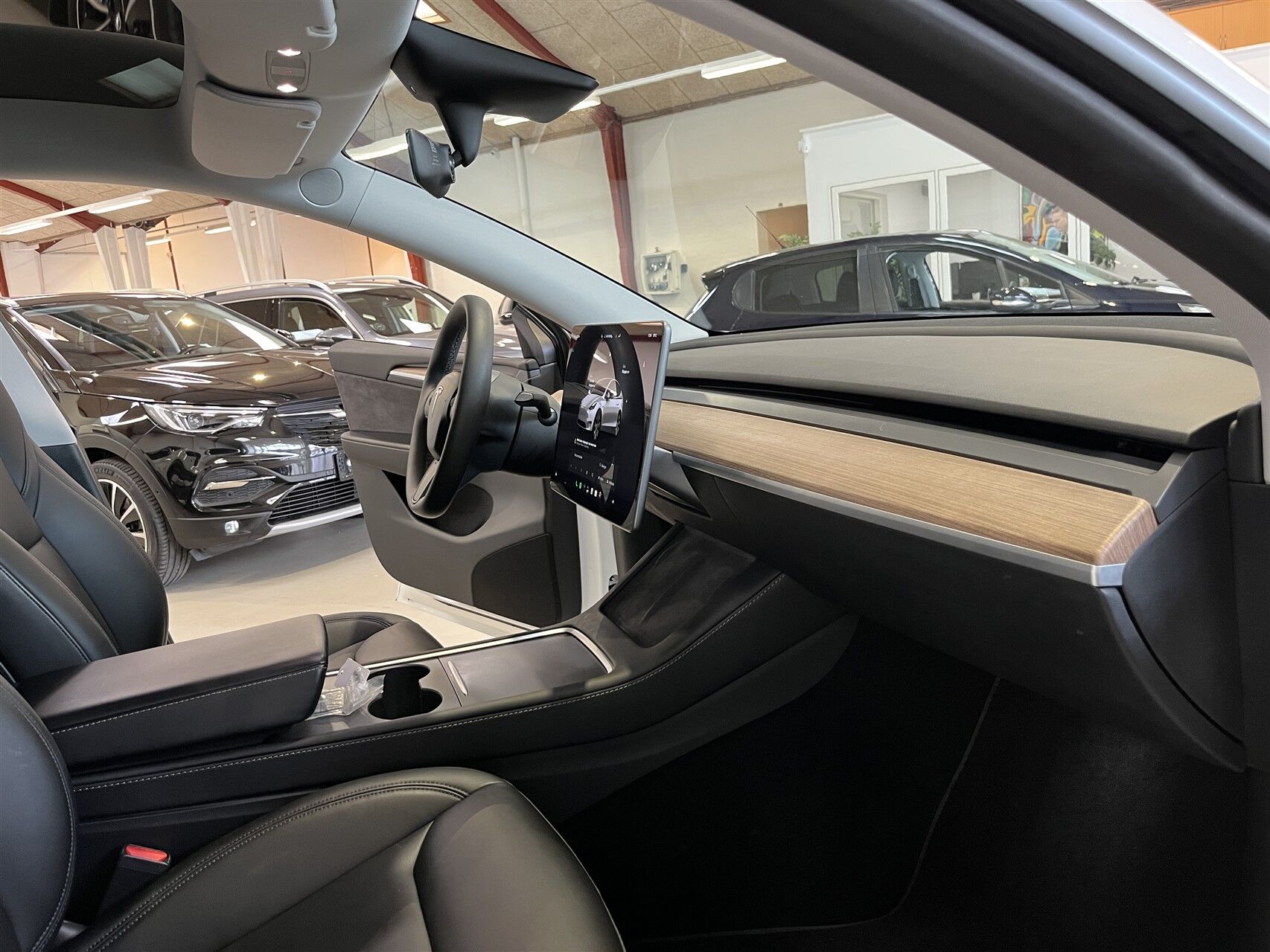 Billede af Tesla Model Y EL RWD 299HK 5d Aut.