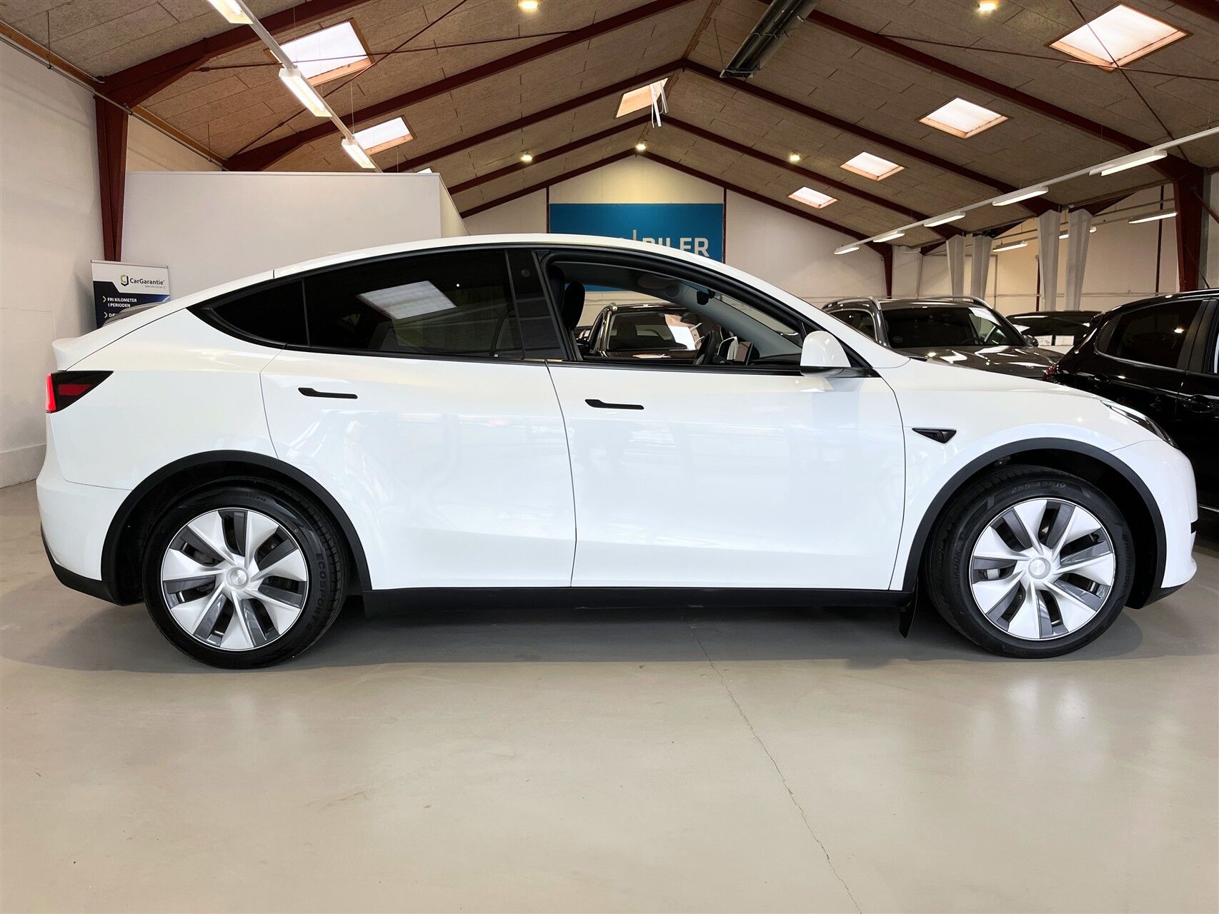 Billede af Tesla Model Y EL RWD 299HK 5d Aut.