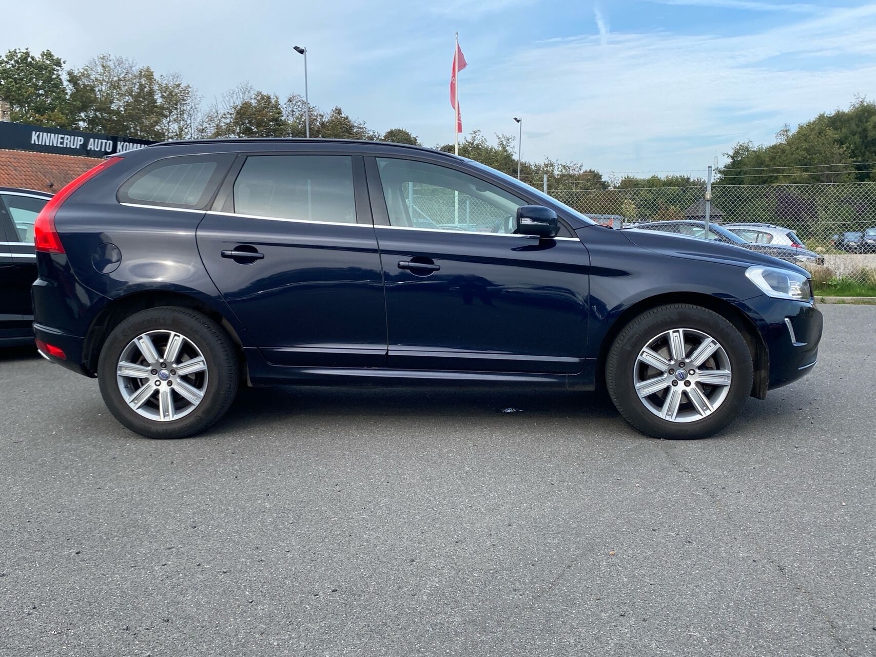 Billede af Volvo XC60 2,4 D5 Momentum AWD 220HK 5d 6g Aut.