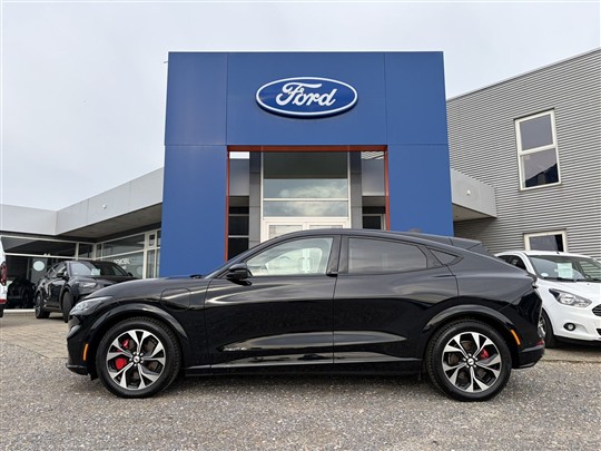 Ford Mustang Mach-E EL SR Premium AWD 269HK 5d Aut.