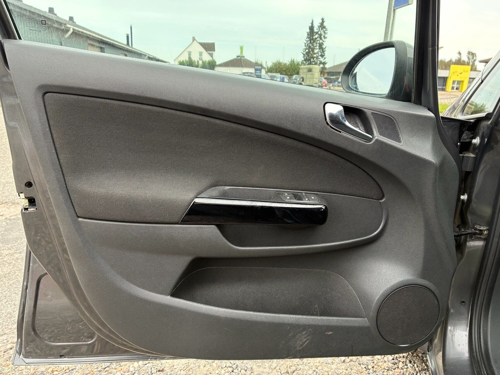 Billede af Opel Corsa 1,0 Twinport Essentia 65HK 5d