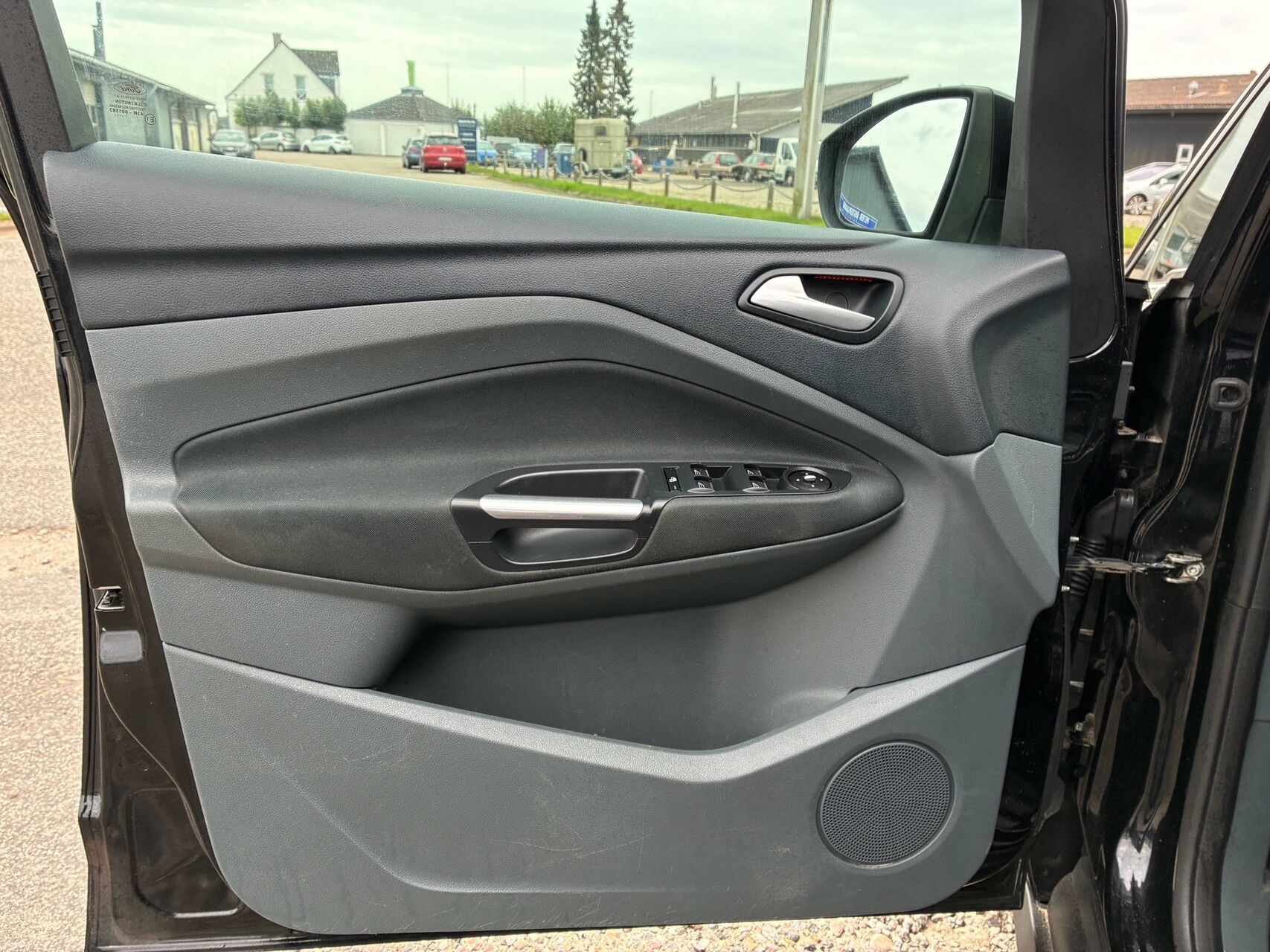 Billede af Ford C-MAX 1,6 TDCi Trend 115HK 6g