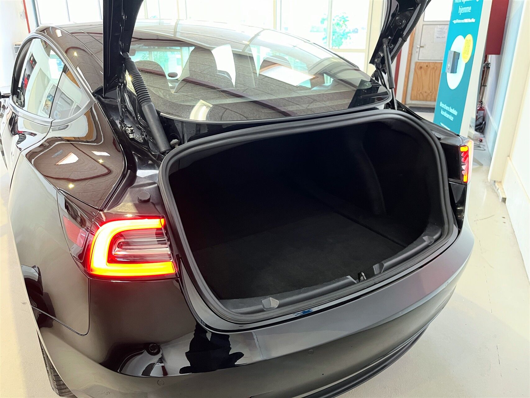 Billede af Tesla Model 3 EL Performance AWD 513HK Aut.