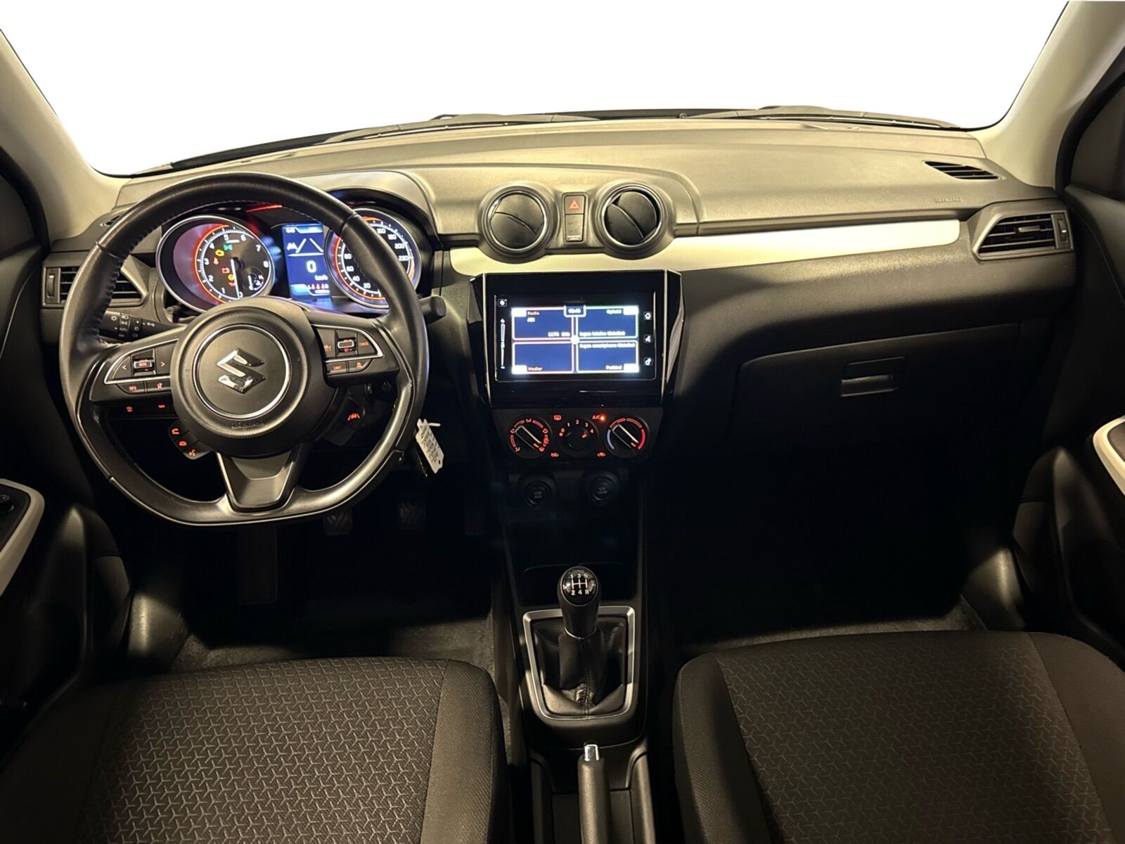 Billede af Suzuki Swift 1,2 Dualjet  Mild hybrid Action AEB 83HK 5d