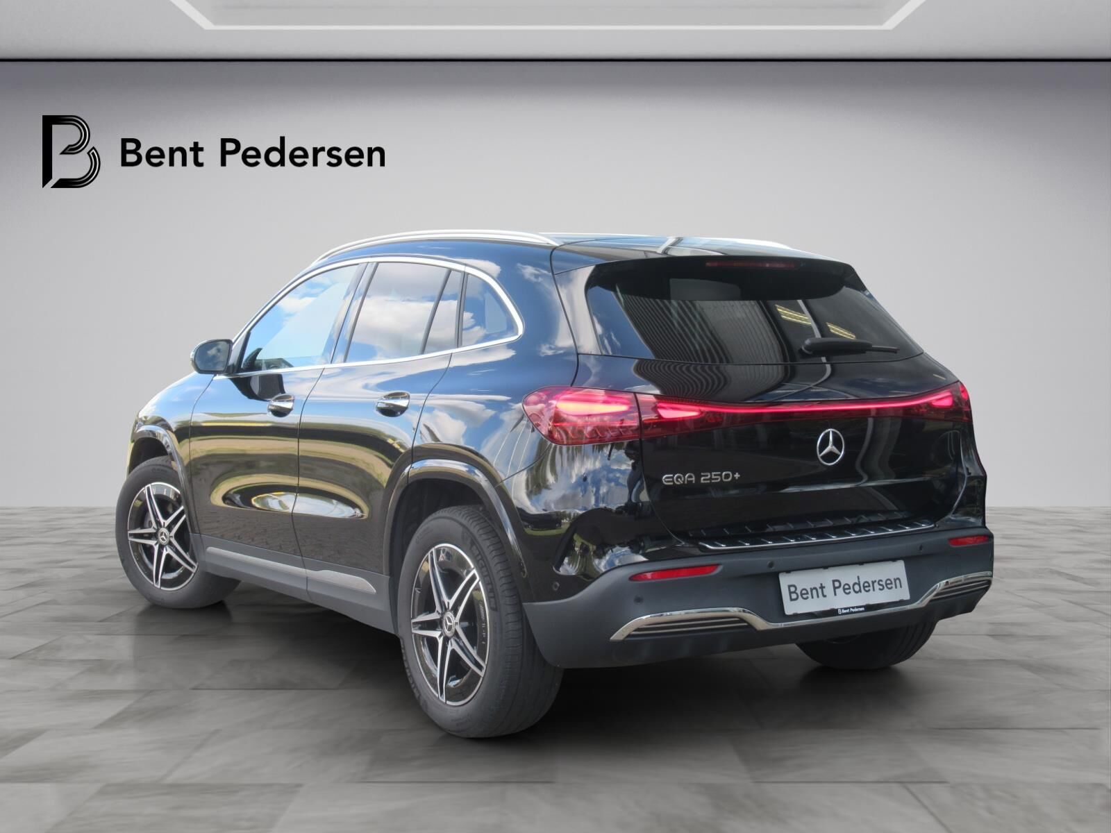 Billede af Mercedes-Benz EQA 250+ EL AMG Premium 190HK 5d Aut.