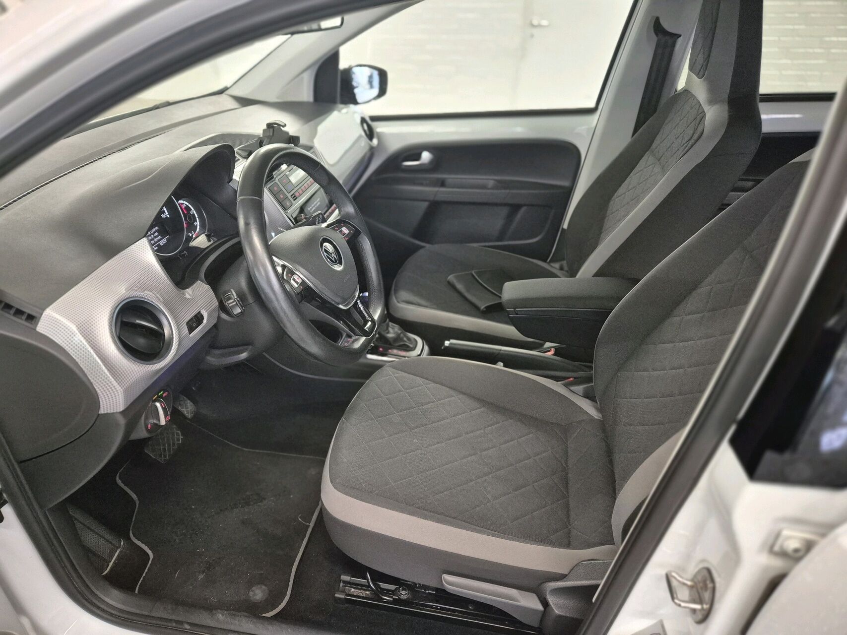 Billede af VW e-up EL Unlimited 83HK 5d Aut.
