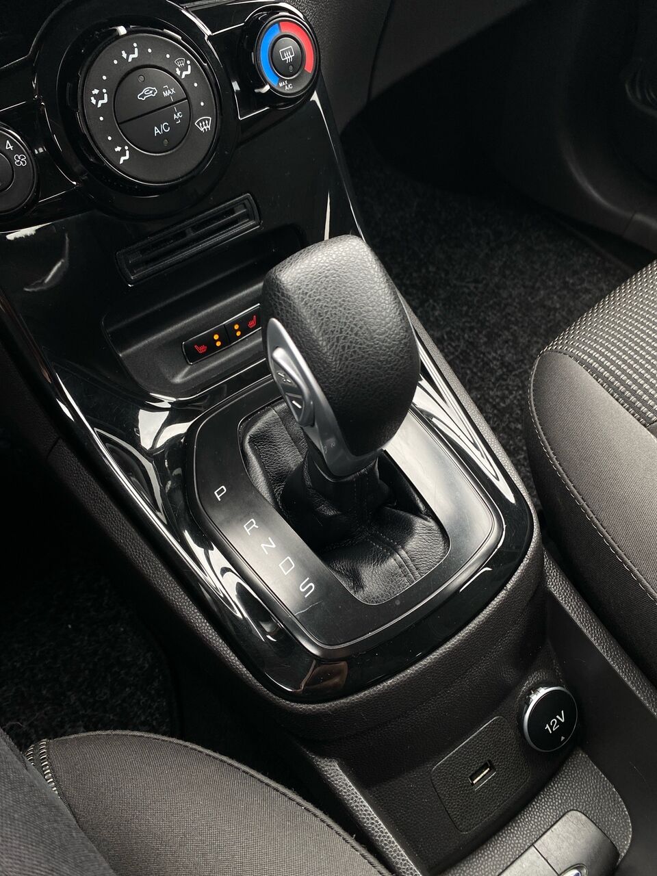 Billede af Ford Fiesta 1,0 EcoBoost Titanium 100HK 5d 6g Aut.