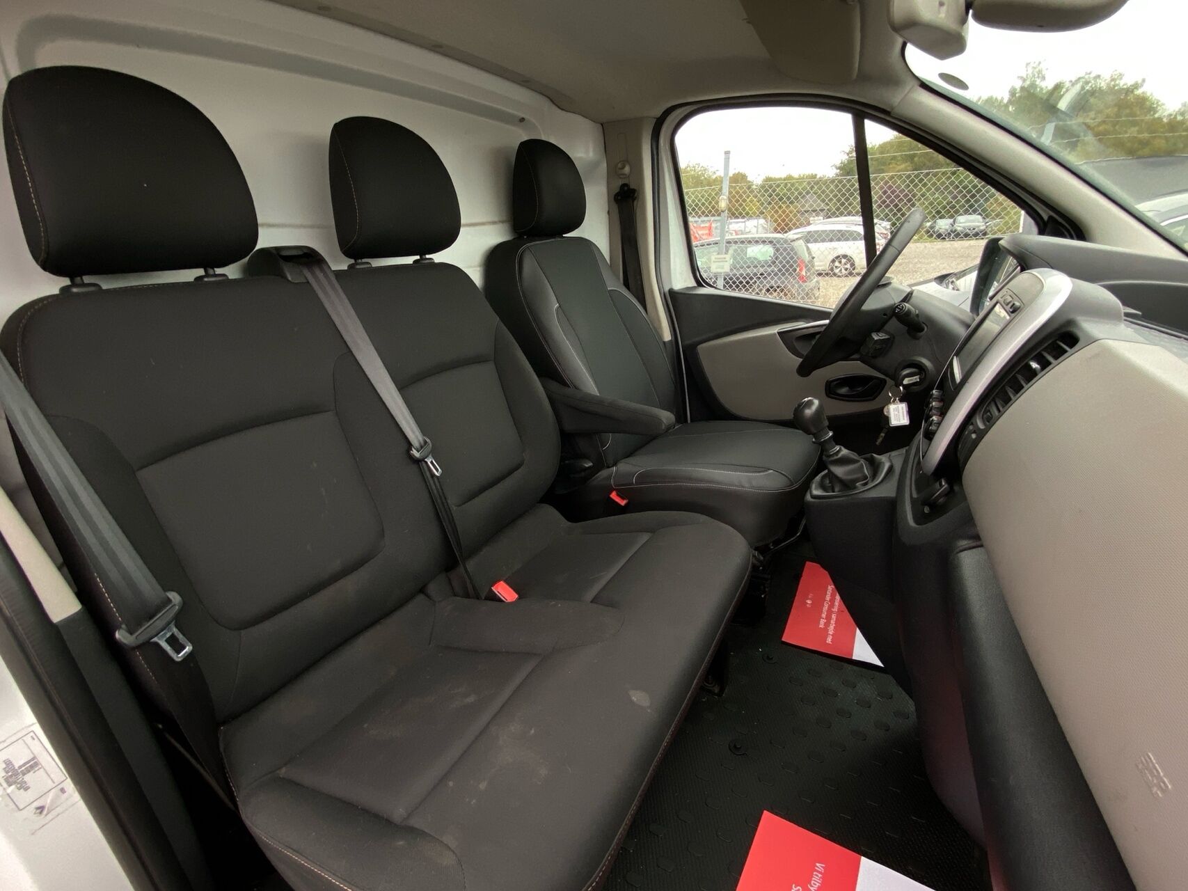 Billede af Renault Trafic T29 L2H1 1,6 DCI 120HK Van 6g