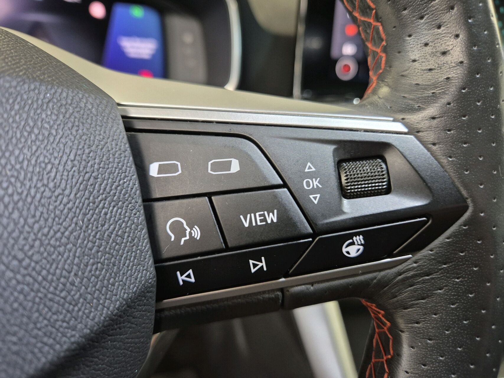 Billede af Seat Leon 1,4 e-Hybrid FR DSG 204HK 5d 6g Aut.