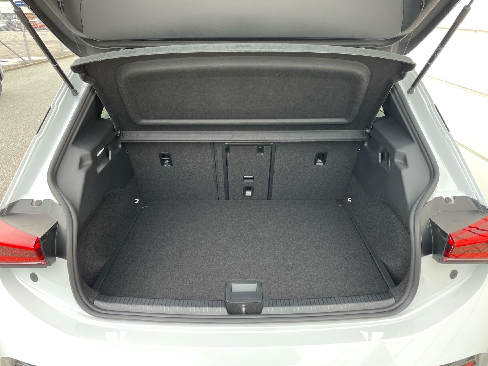 Billede af Cupra Born EL Dinamica 231HK 5d Aut.