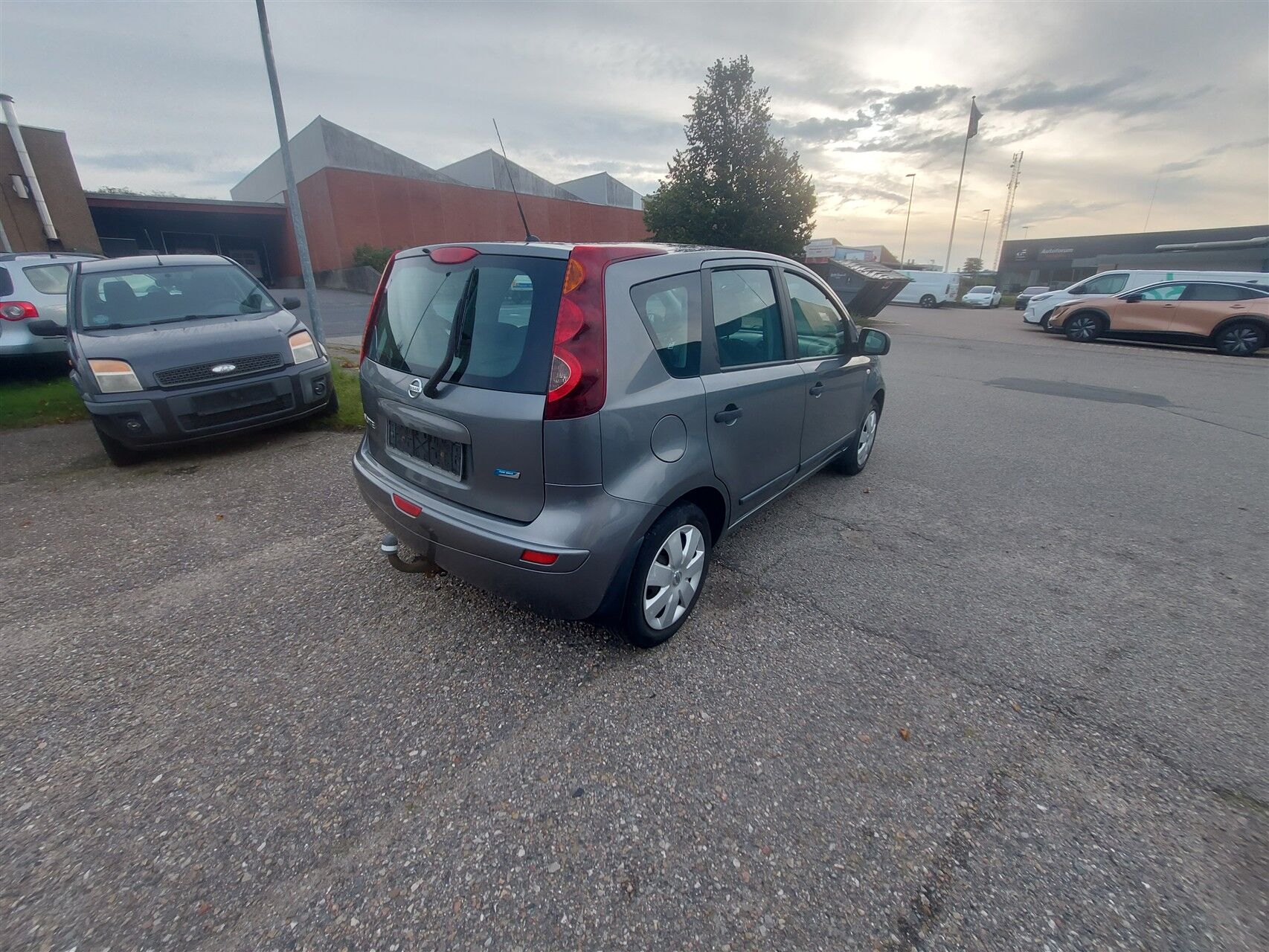 Billede af Nissan Note 1,4 16V Visia A/C 88HK 5d