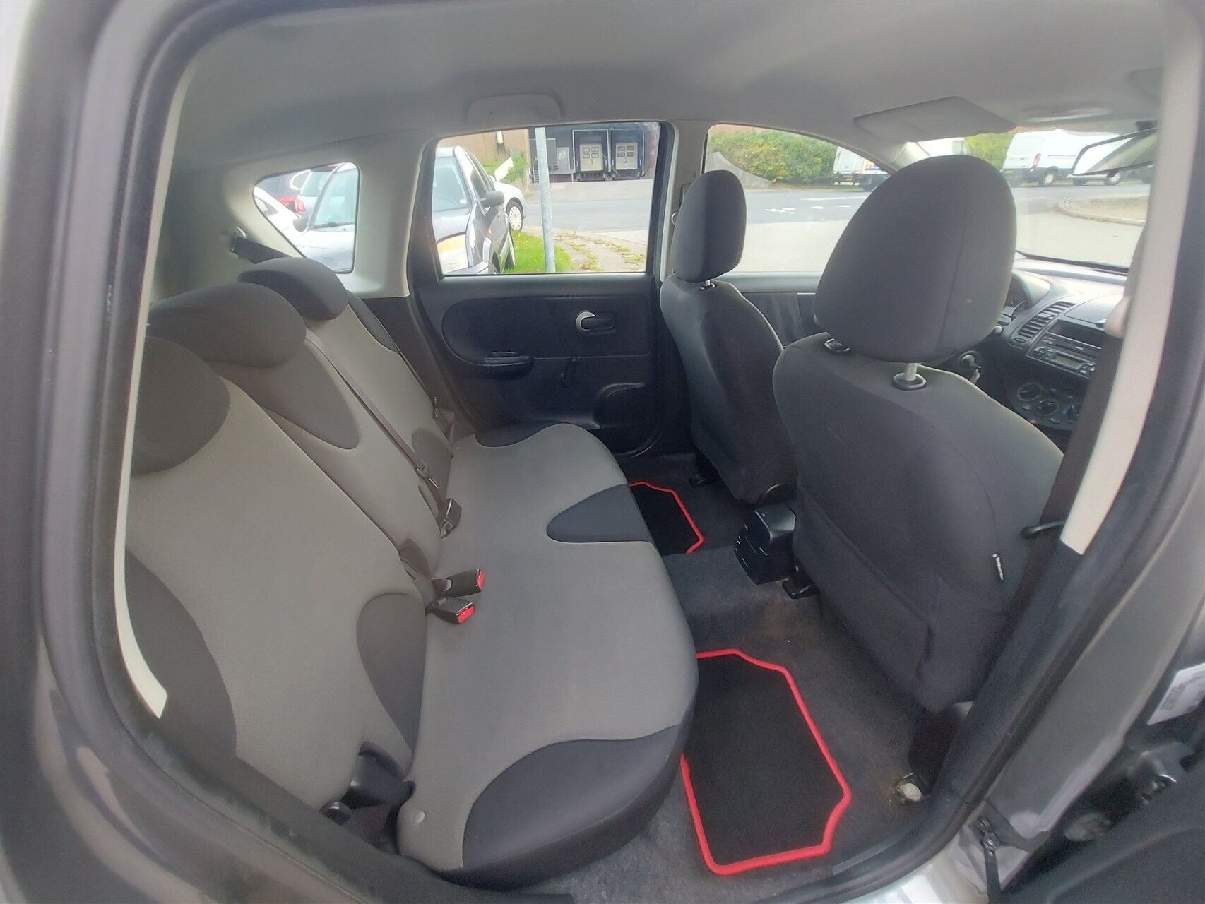 Billede af Nissan Note 1,4 16V Visia A/C 88HK 5d