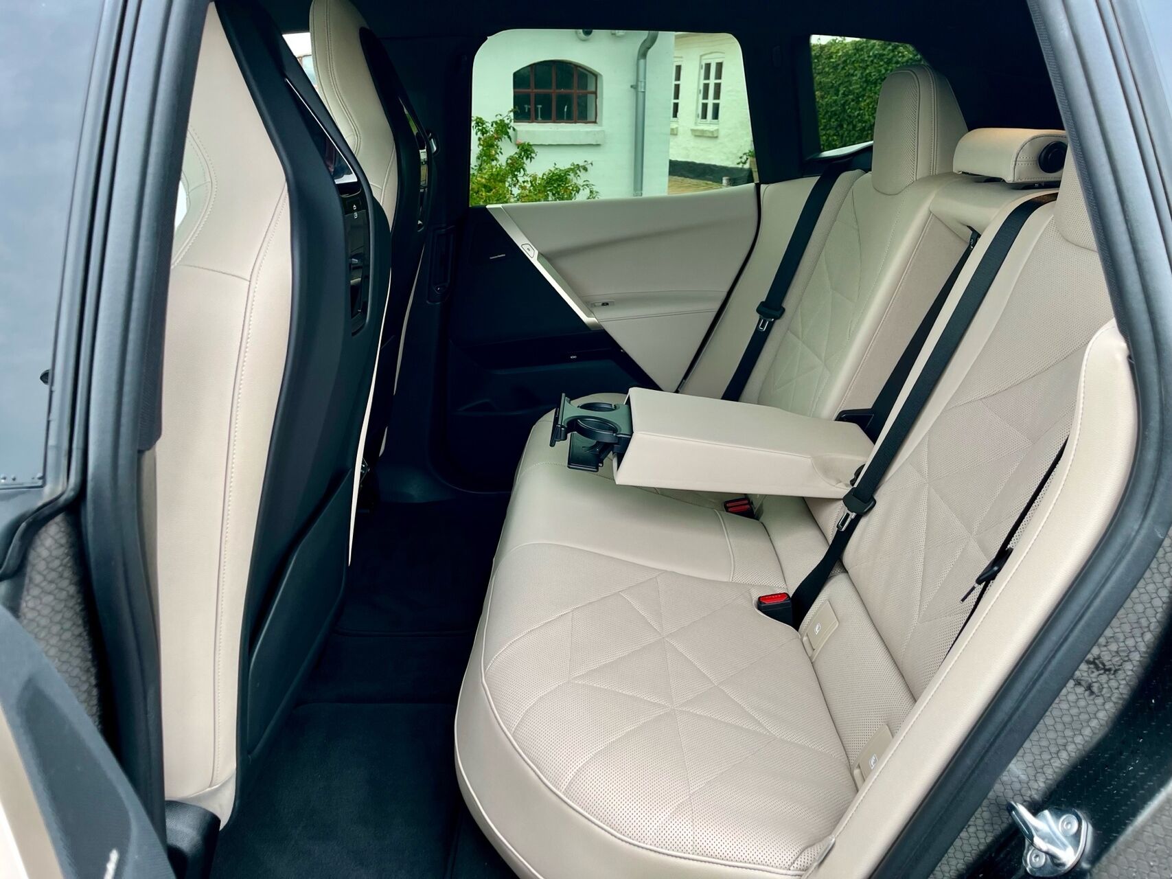 Billede af BMW iX 50 EL Fully Charged XDrive 523HK 5d Aut.