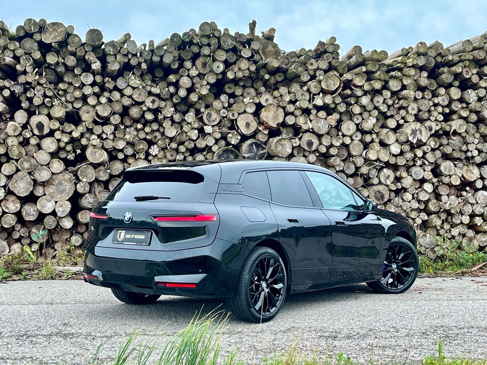 Billede af BMW iX 50 EL Fully Charged XDrive 523HK 5d Aut.