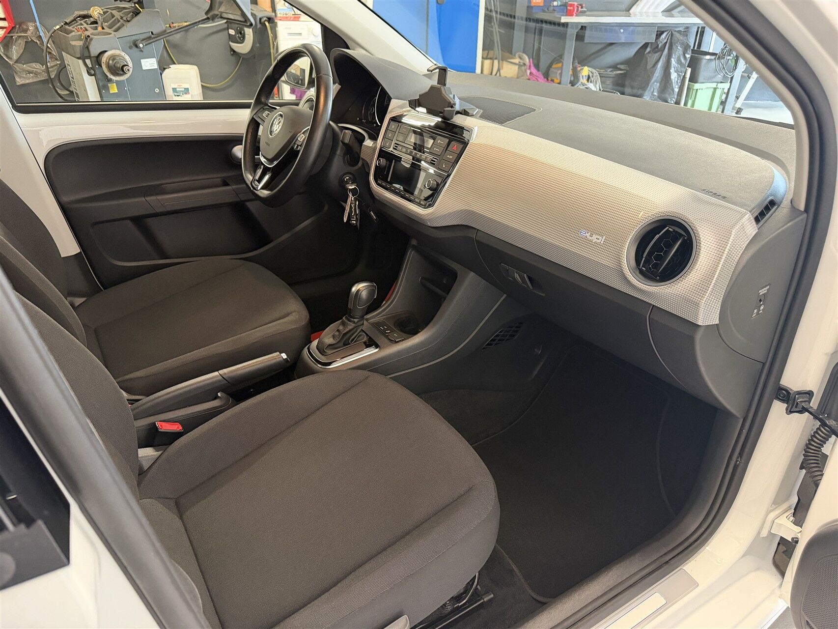 Billede af VW e-up EL 83HK 5d Aut.