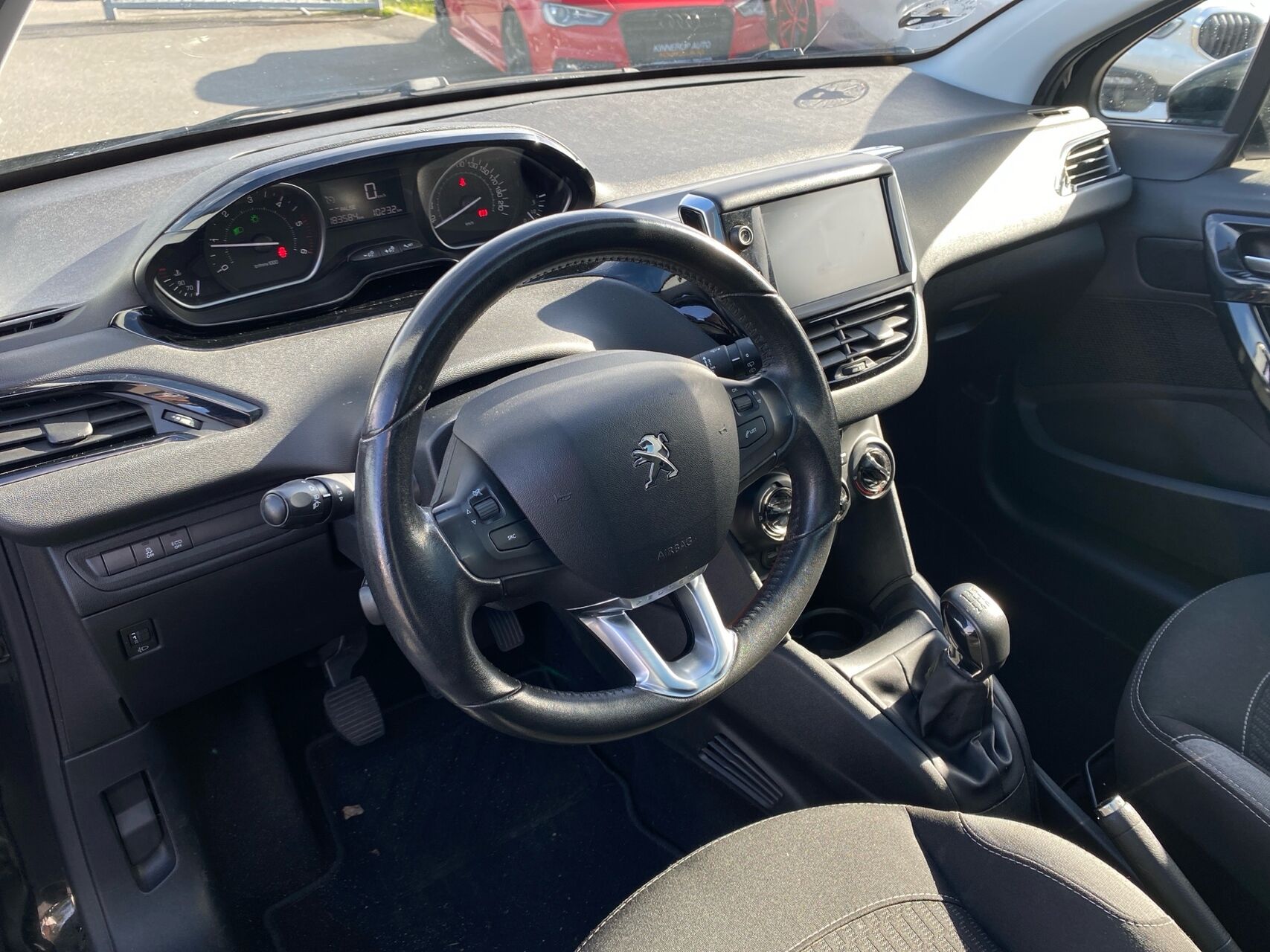 Billede af Peugeot 208 1,6 BlueHDi Chili Sky 100HK 5d