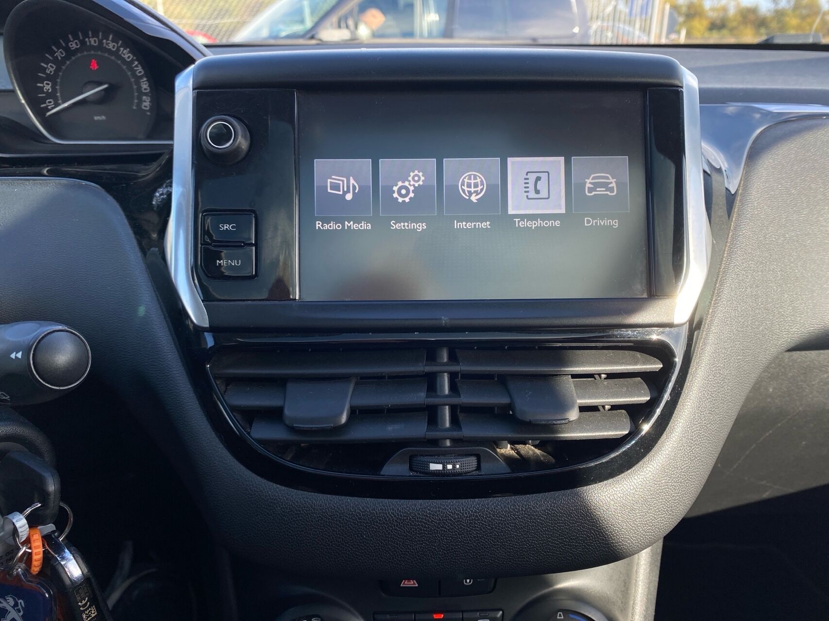 Billede af Peugeot 208 1,6 BlueHDi Chili Sky 100HK 5d