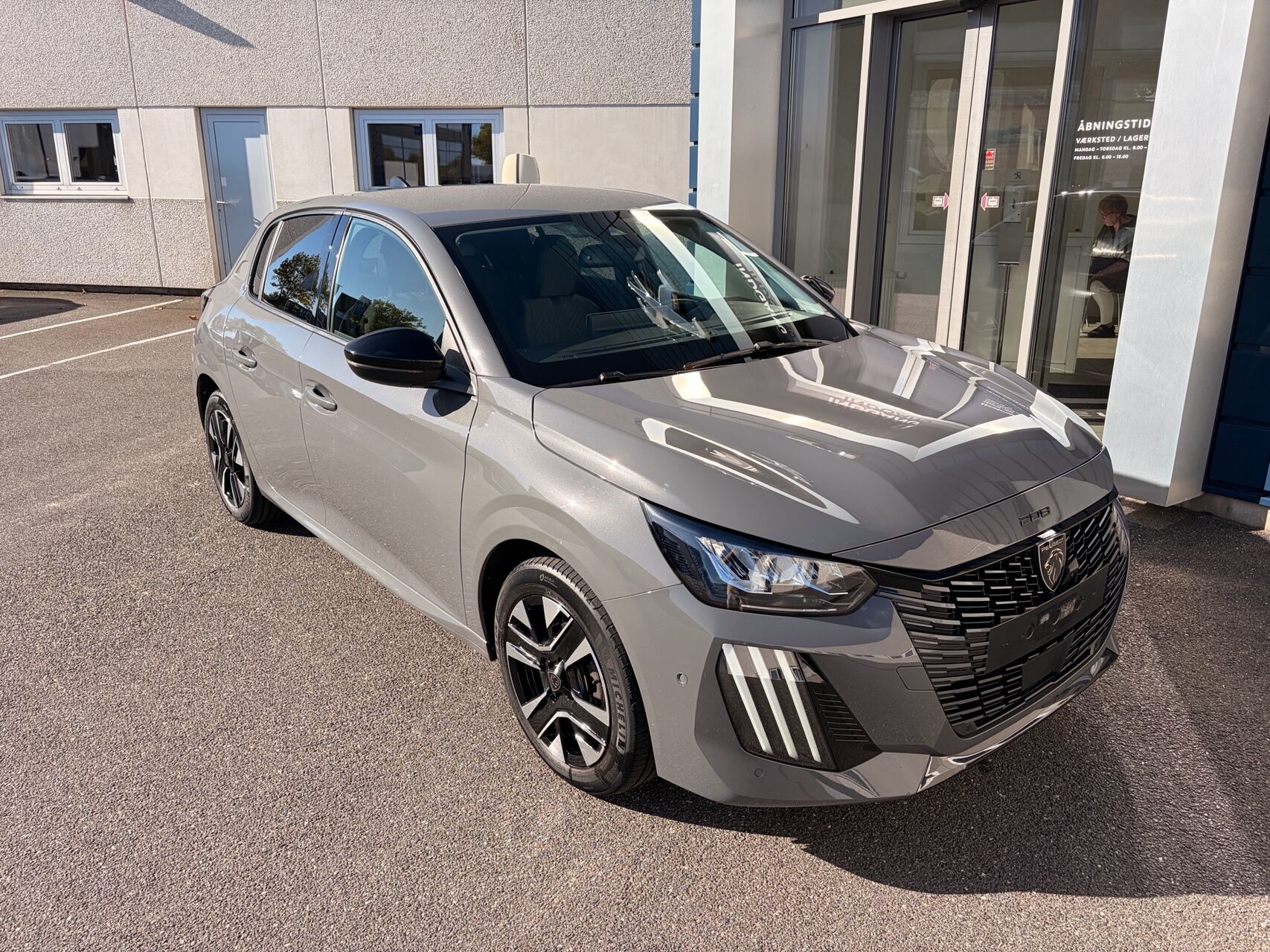 Billede af Peugeot 208 1,2 PureTech Allure+ 100HK 5d 6g