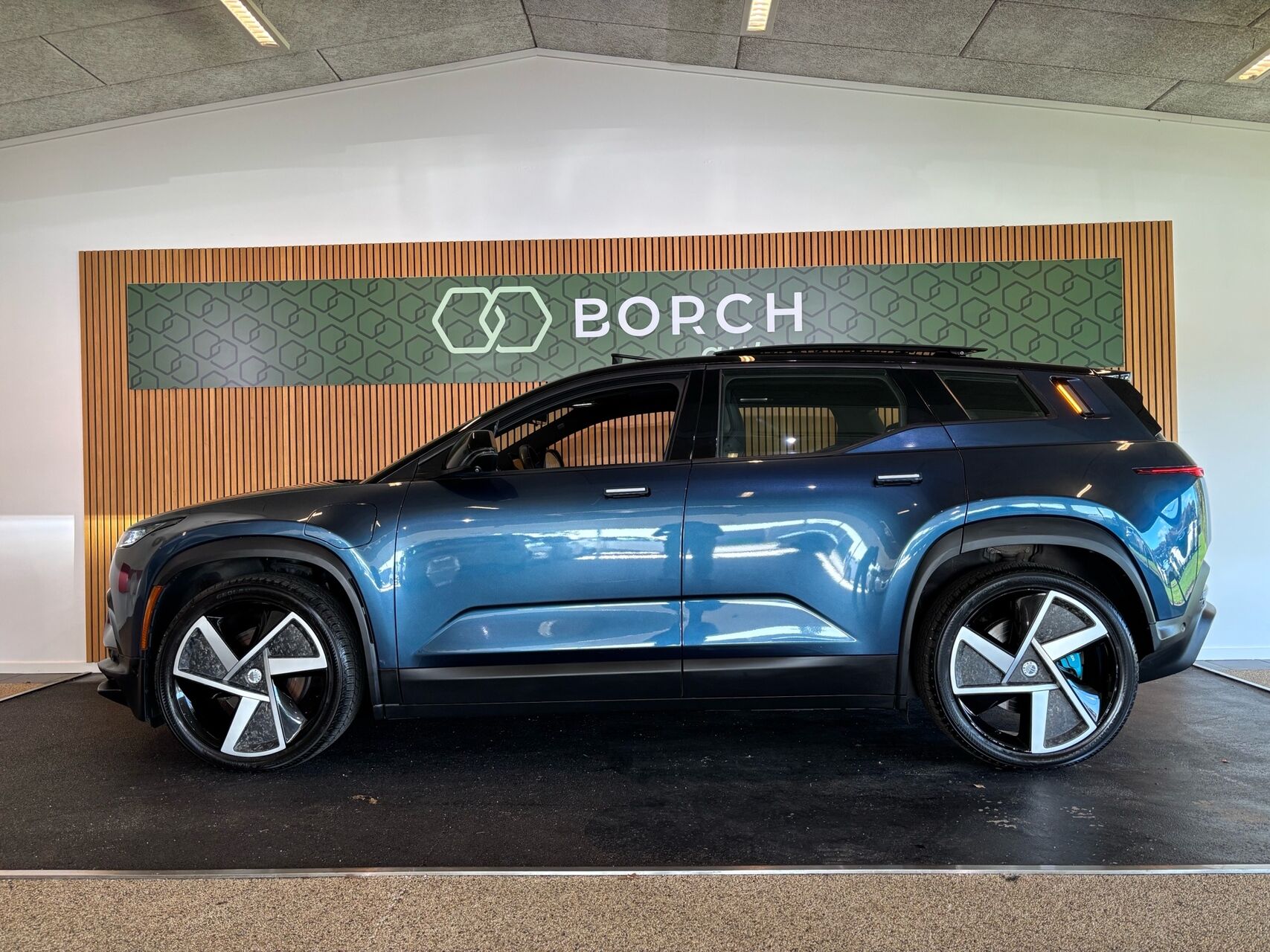 Billede af Fisker Ocean EL One 4x4 557HK 5d Aut.