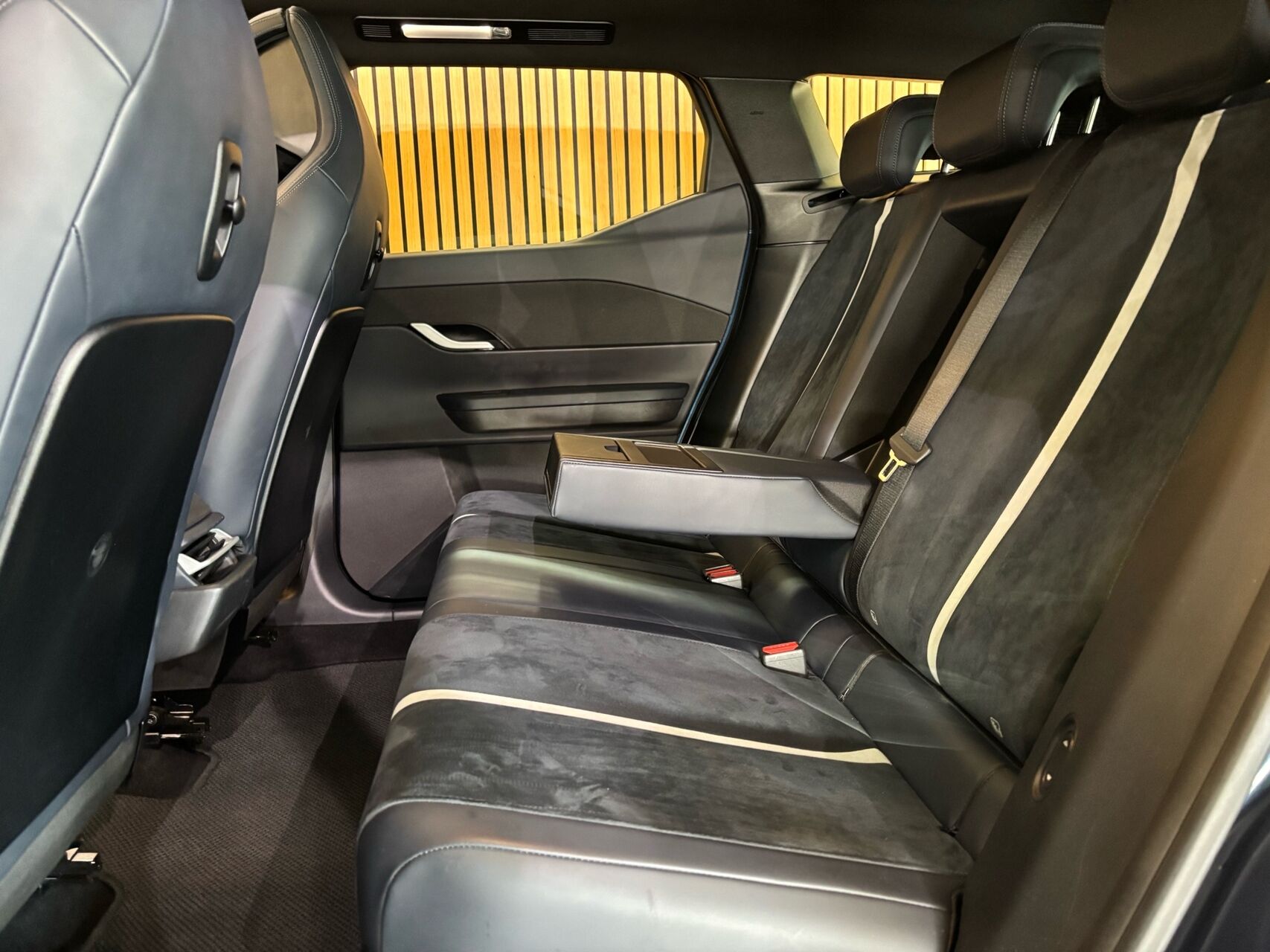Billede af Fisker Ocean EL One 4x4 557HK 5d Aut.