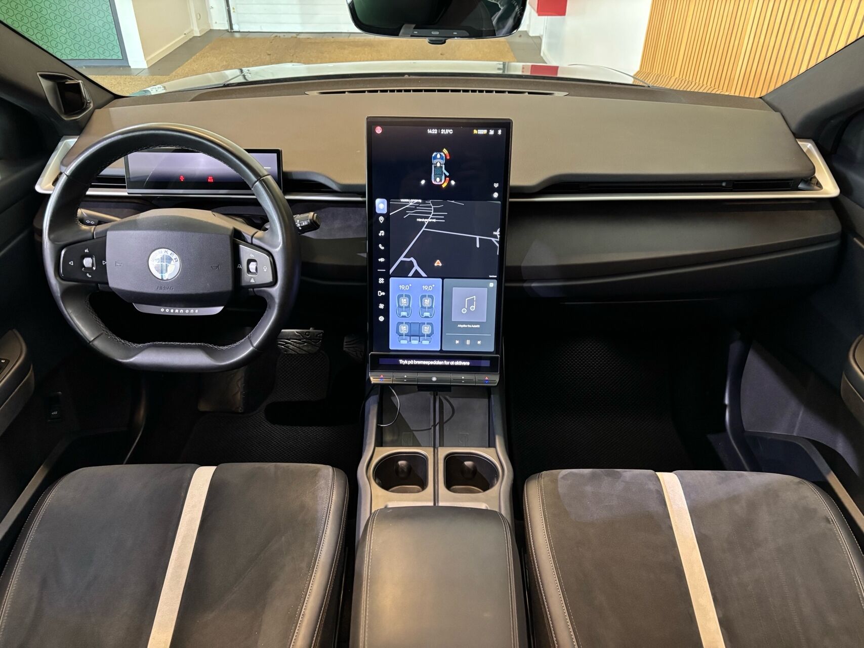 Billede af Fisker Ocean EL One 4x4 557HK 5d Aut.
