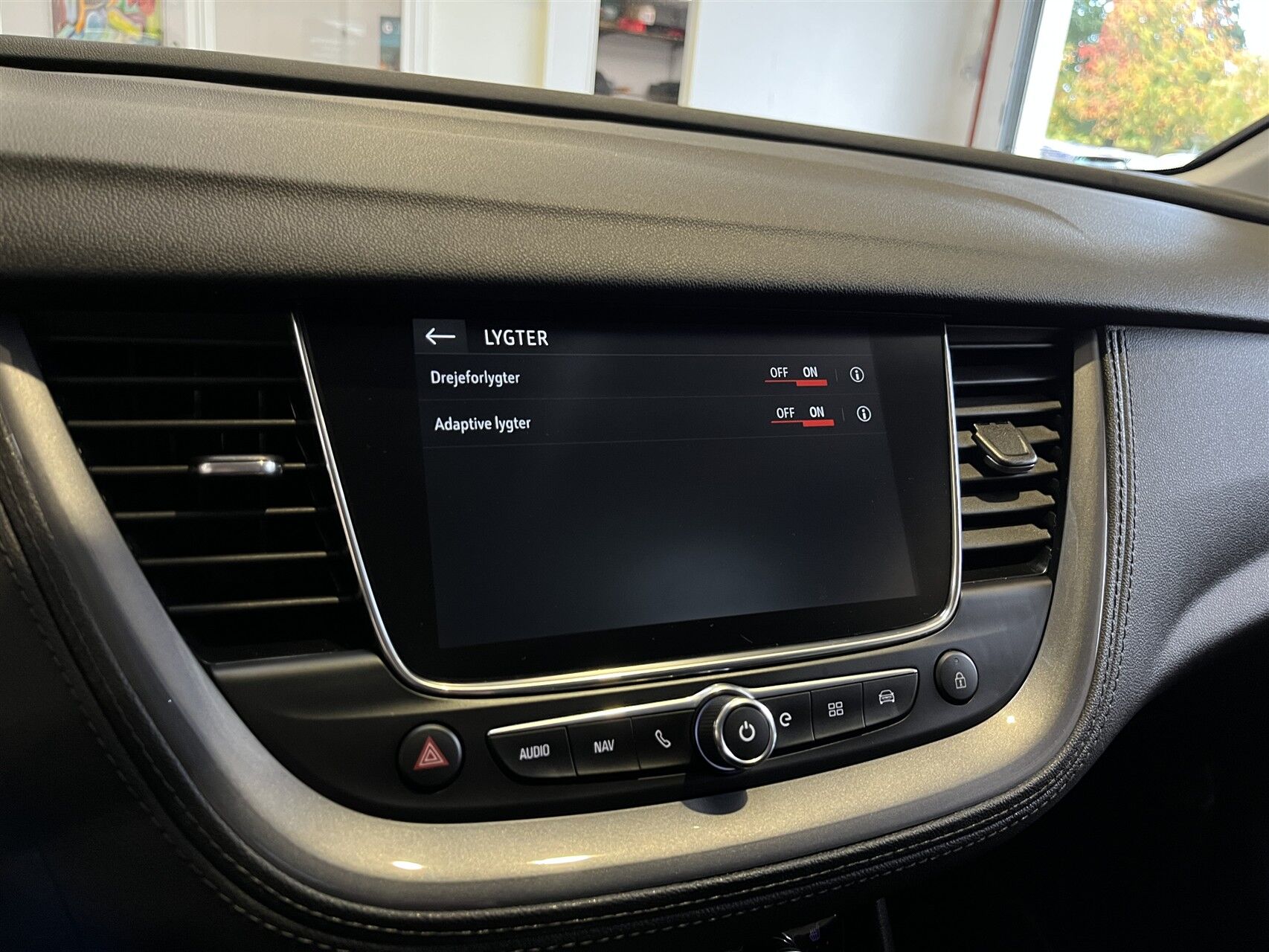 Billede af Opel Grandland X 1,6 PHEV  Plugin-hybrid Cosmo Prestige Pack 225HK 5d 8g Aut.