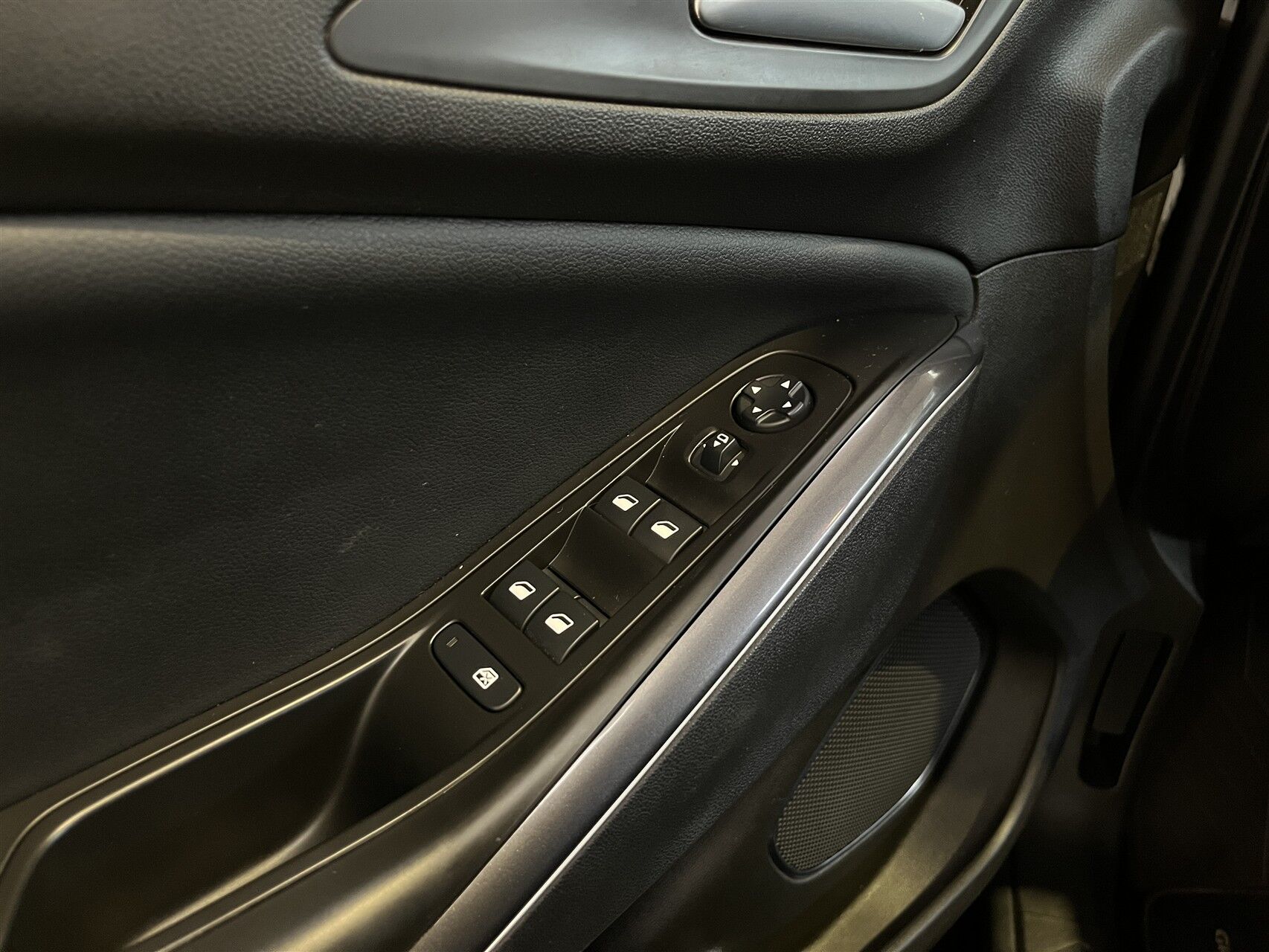 Billede af Opel Grandland X 1,6 PHEV  Plugin-hybrid Cosmo Prestige Pack 225HK 5d 8g Aut.