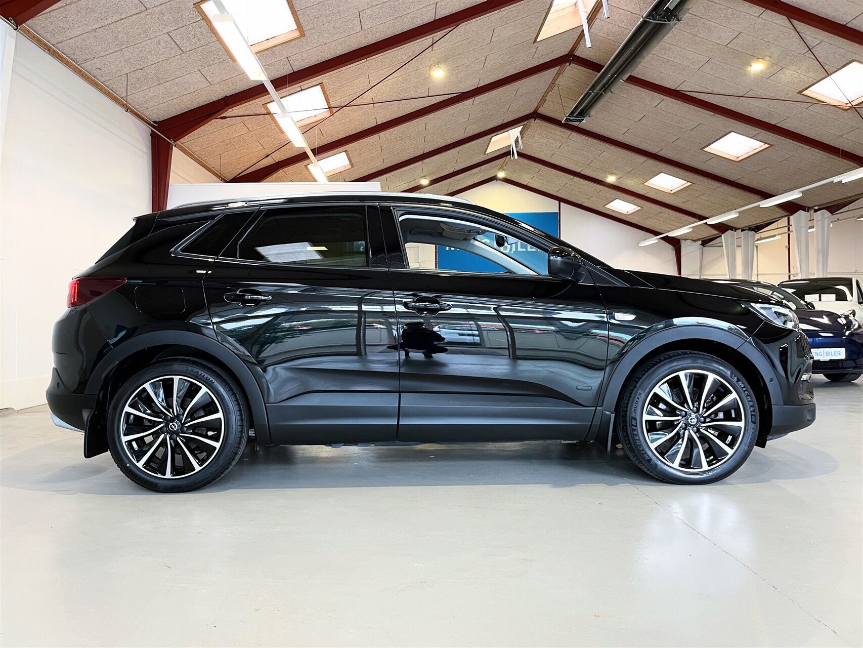 Billede af Opel Grandland X 1,6 PHEV  Plugin-hybrid Cosmo Prestige Pack 225HK 5d 8g Aut.
