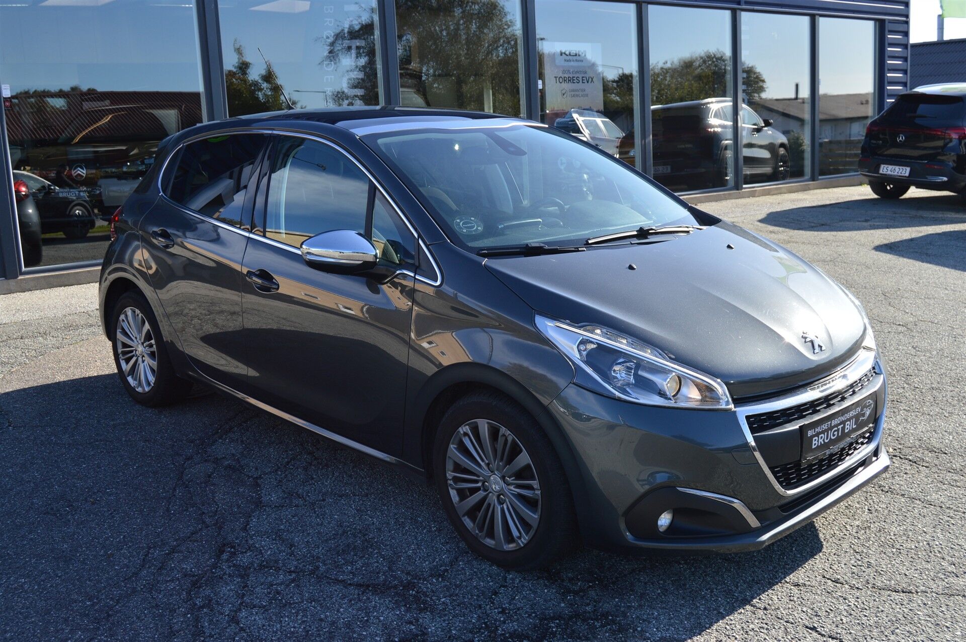 Billede af Peugeot 208 1,6 BlueHDi Desire Sky 100HK 5d