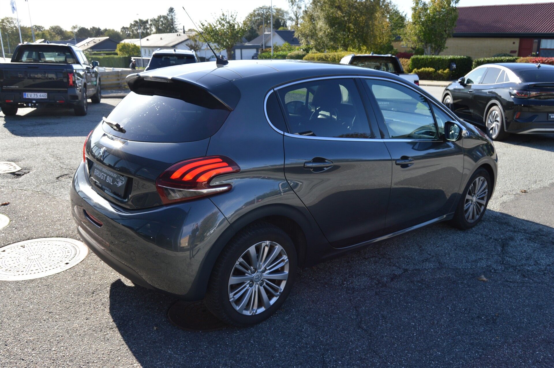 Billede af Peugeot 208 1,6 BlueHDi Desire Sky 100HK 5d