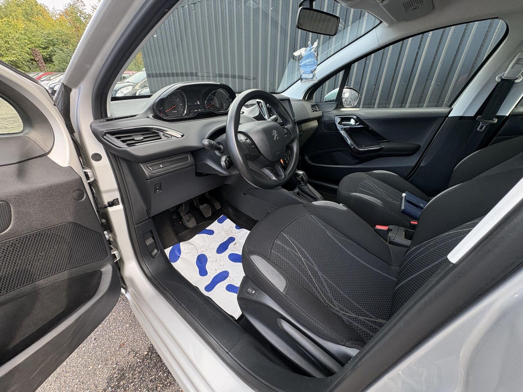 Billede af Peugeot 208 1,2 VTi Active Navi 82HK 5d