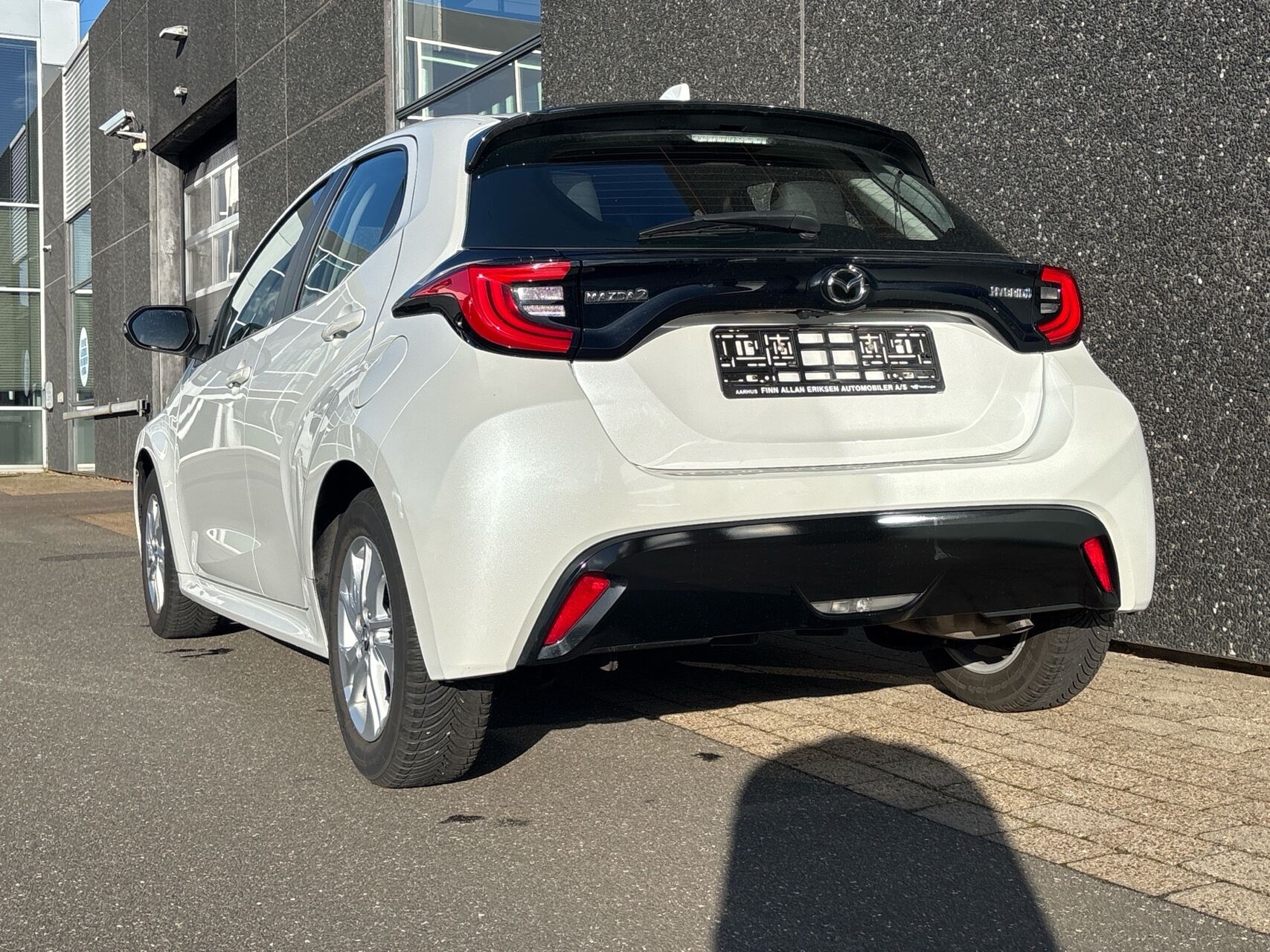 Billede af Mazda 2 1,5 VVT-I  Hybrid Agile Comfort CVT 116HK 5d Trinl. Gear