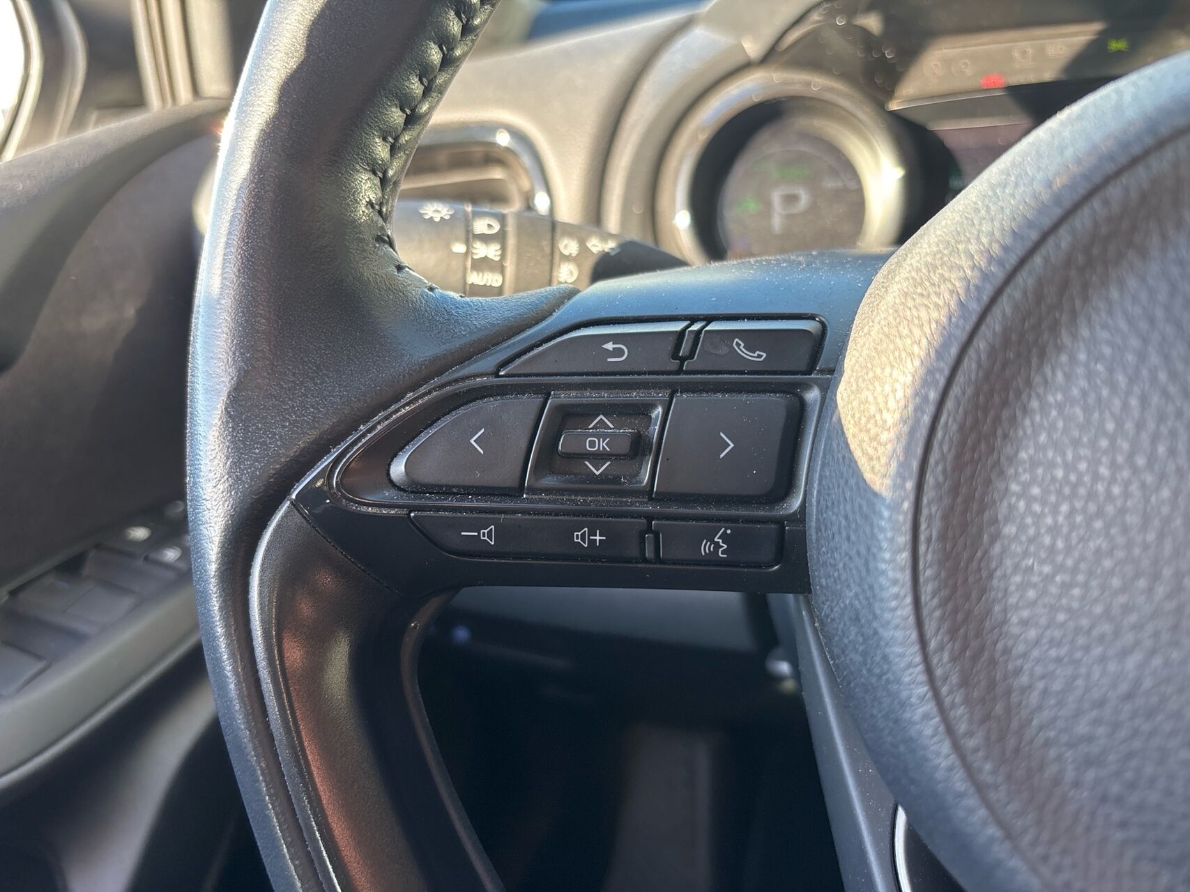 Billede af Mazda 2 1,5 VVT-I  Hybrid Agile Comfort CVT 116HK 5d Trinl. Gear