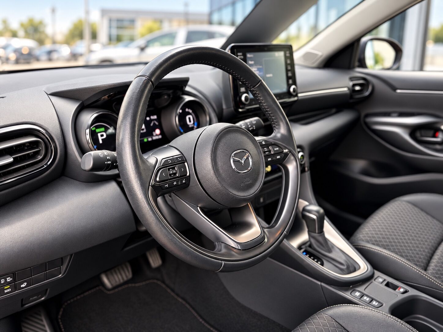 Billede af Mazda 2 1,5 VVT-I  Hybrid Agile Comfort CVT 116HK 5d Trinl. Gear